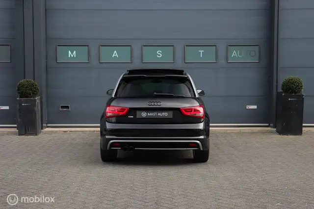 Audi A1 view 8