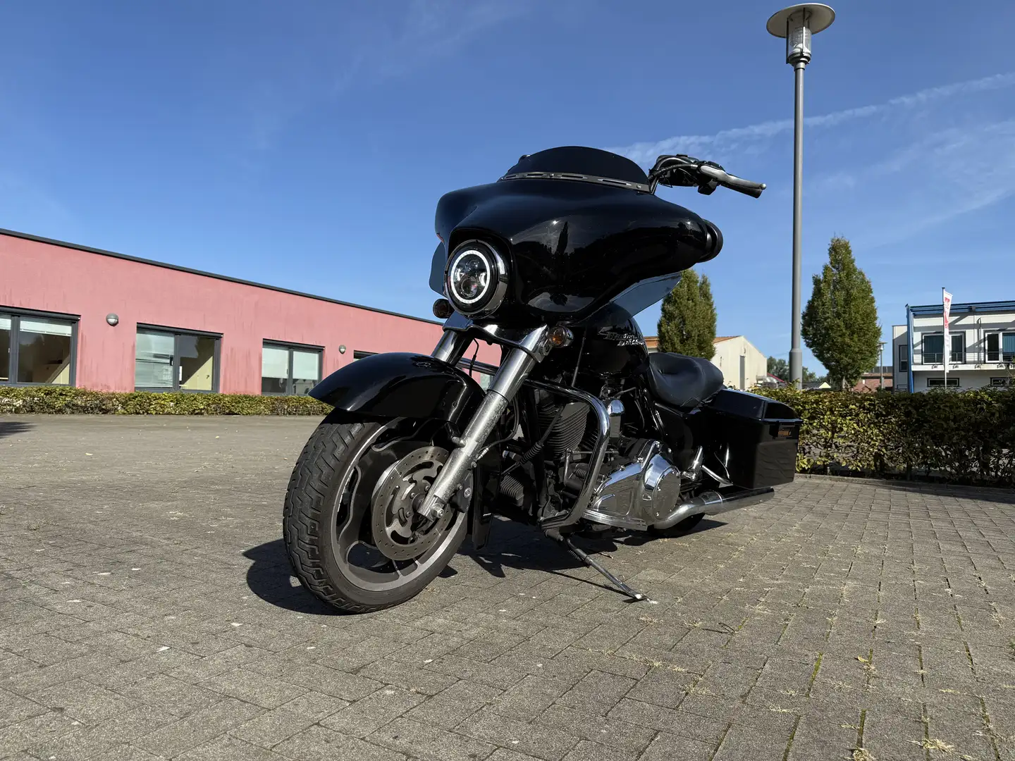 Harley-Davidson Street Glide FLHX Jekyll & Hyde Klappenauspuff LED Fekete - 2