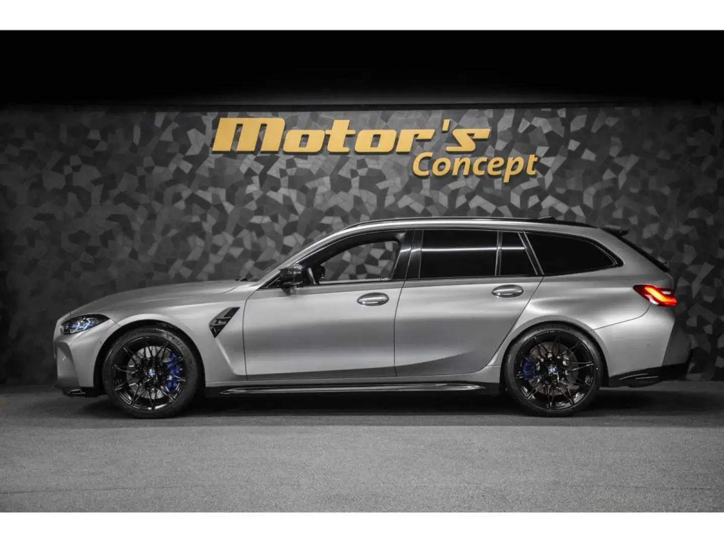 BMW M3 G81 Compétition Touring X-Drive Gris - 2