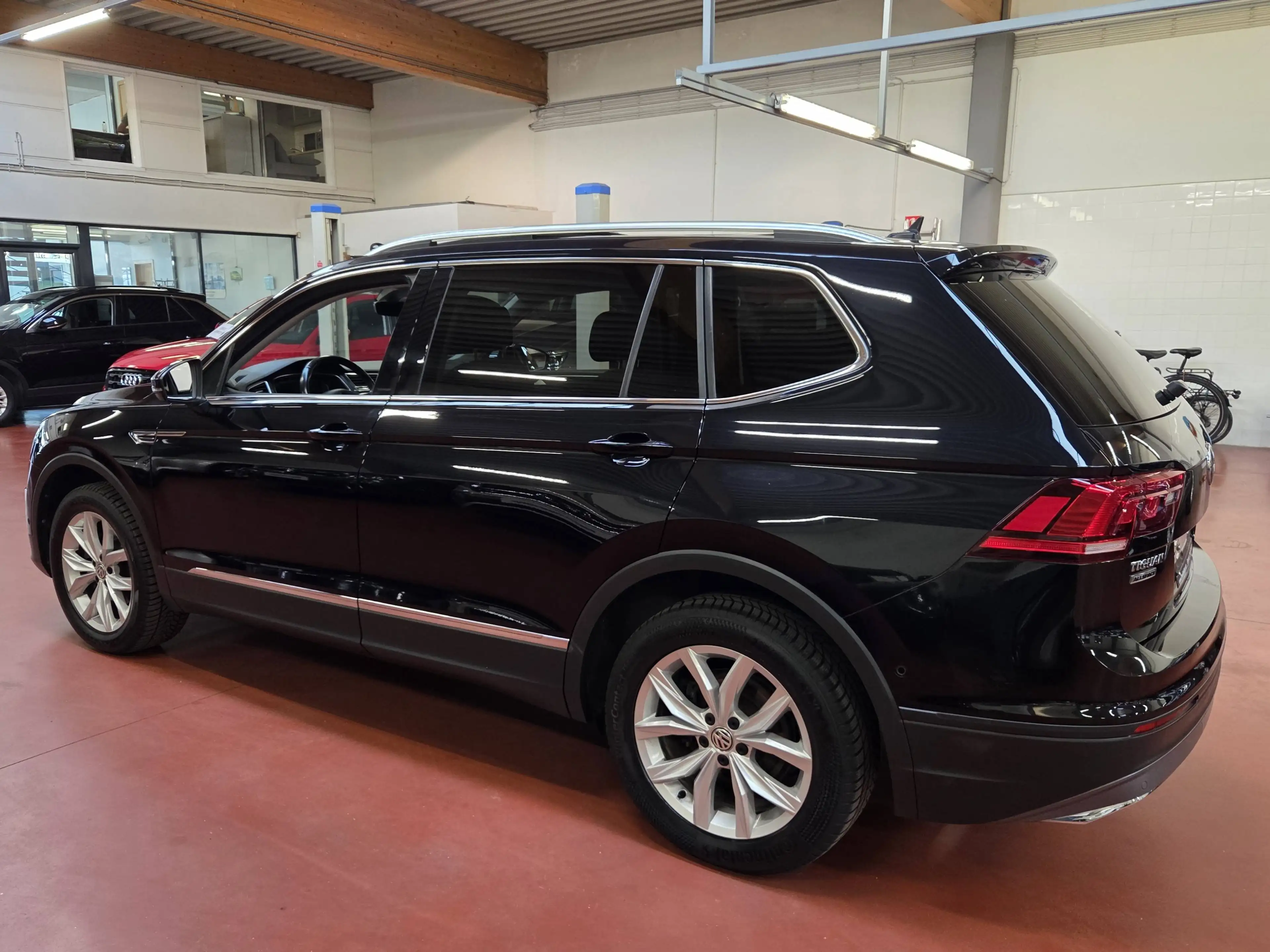 Volkswagen Tiguan Allspace 1.5 TSi DSG + 7 PLACES + TOIT PANO + GARANTIE — photo 6