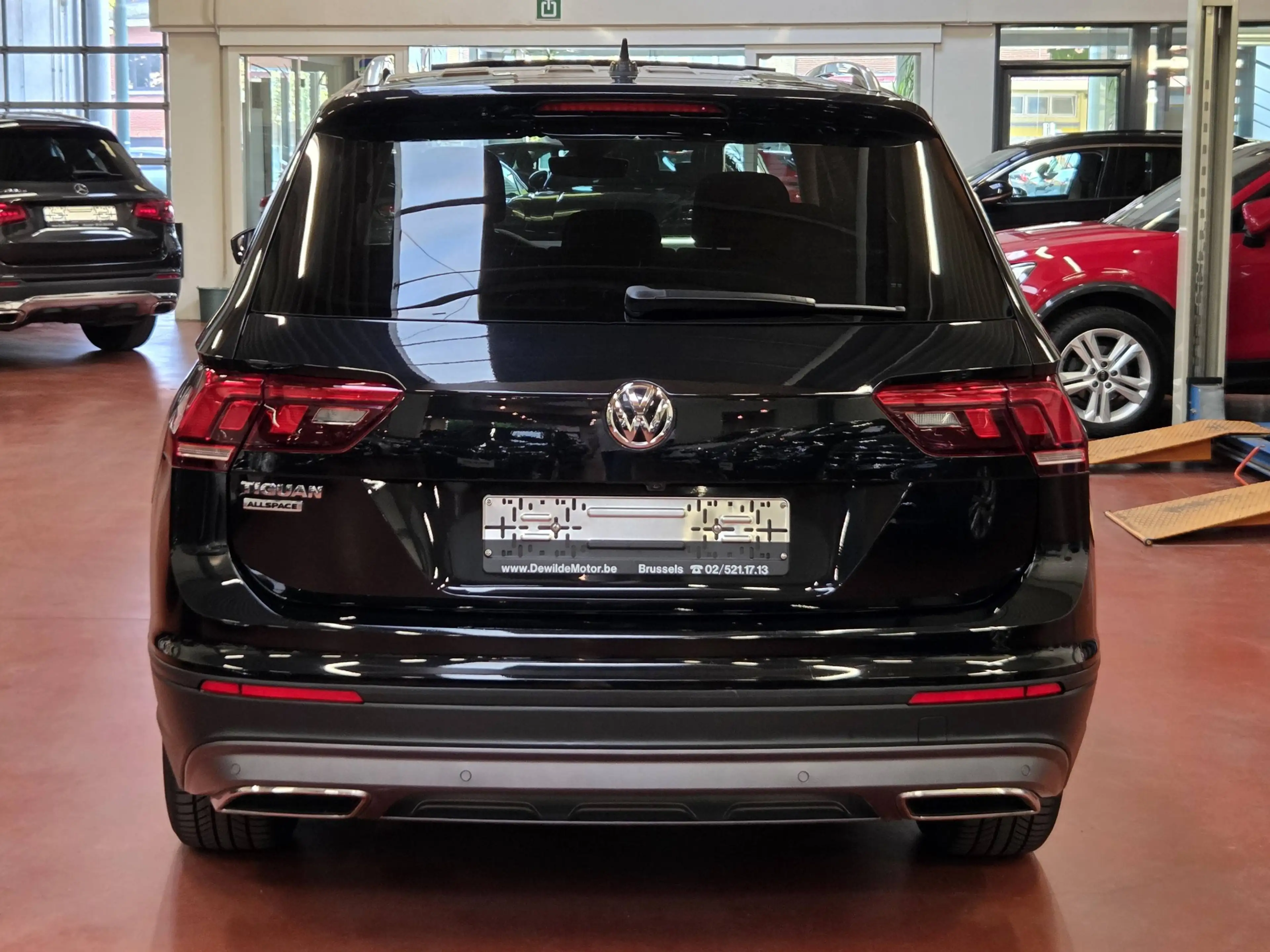 Volkswagen Tiguan Allspace 1.5 TSi DSG + 7 PLACES + TOIT PANO + GARANTIE — photo 5