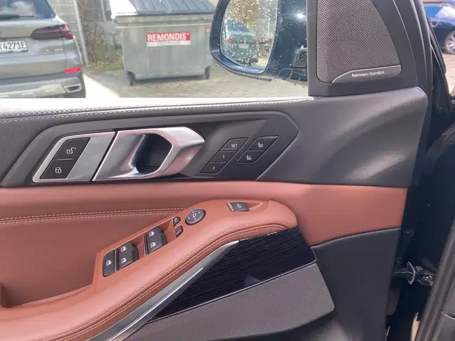BMW X5 X5 view 14
