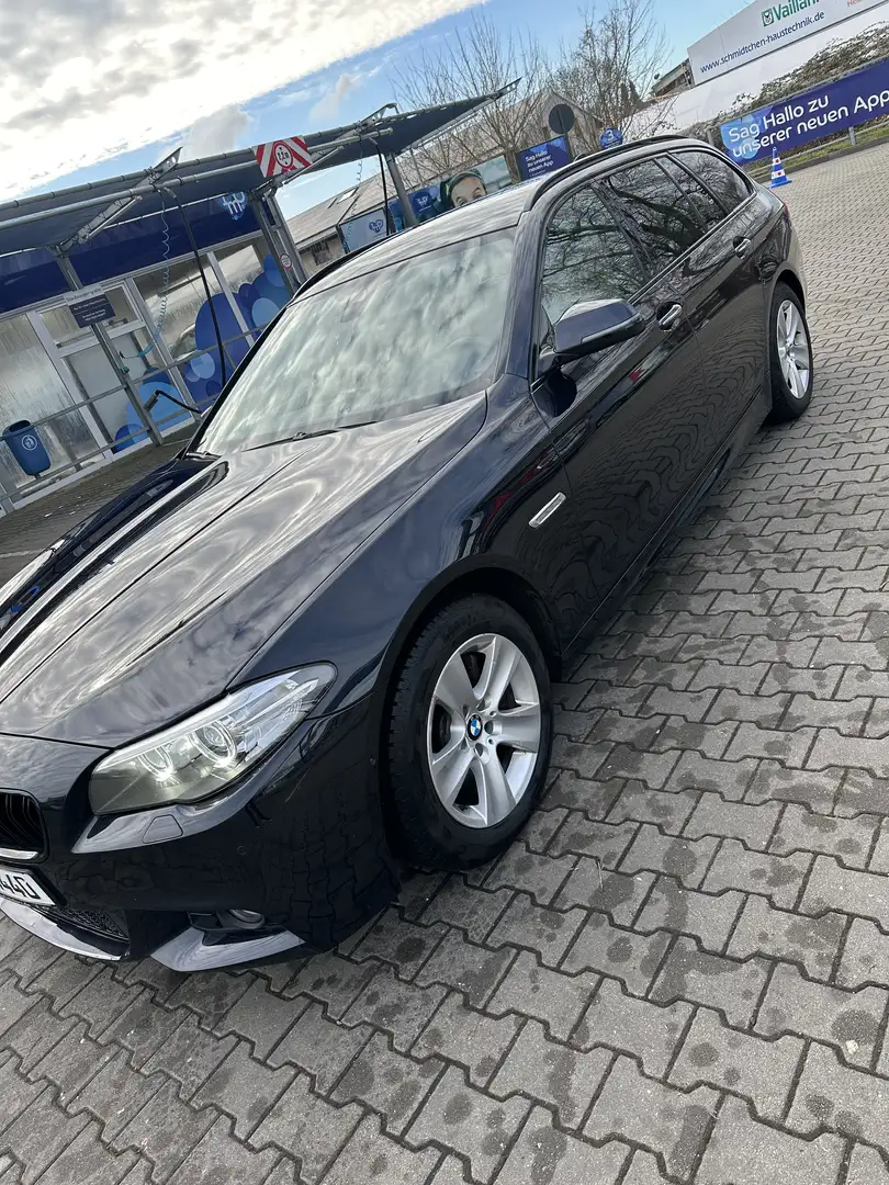 BMW 525 525d xDrive Touring Aut. Schwarz - 2