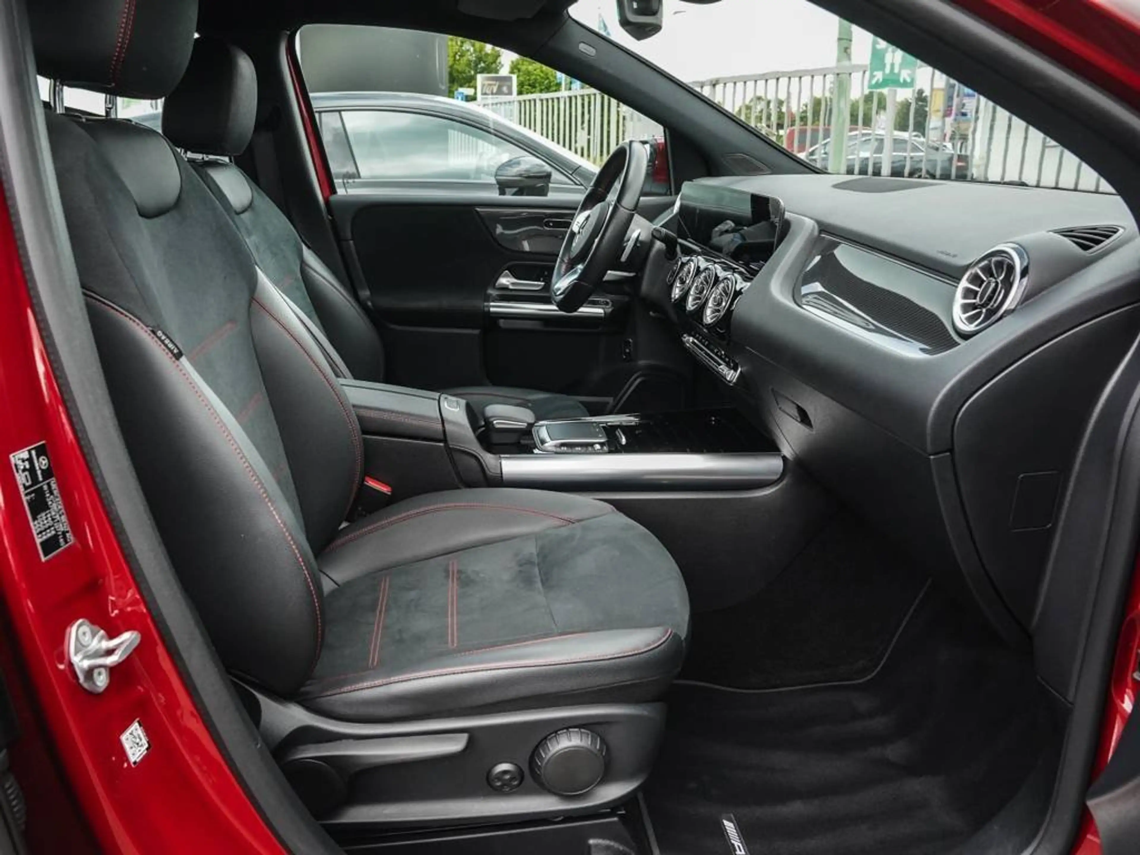 Mercedes-Benz B 200 AMG Kamera Ambiente Tempomat Sitzhzg. LED — photo 8