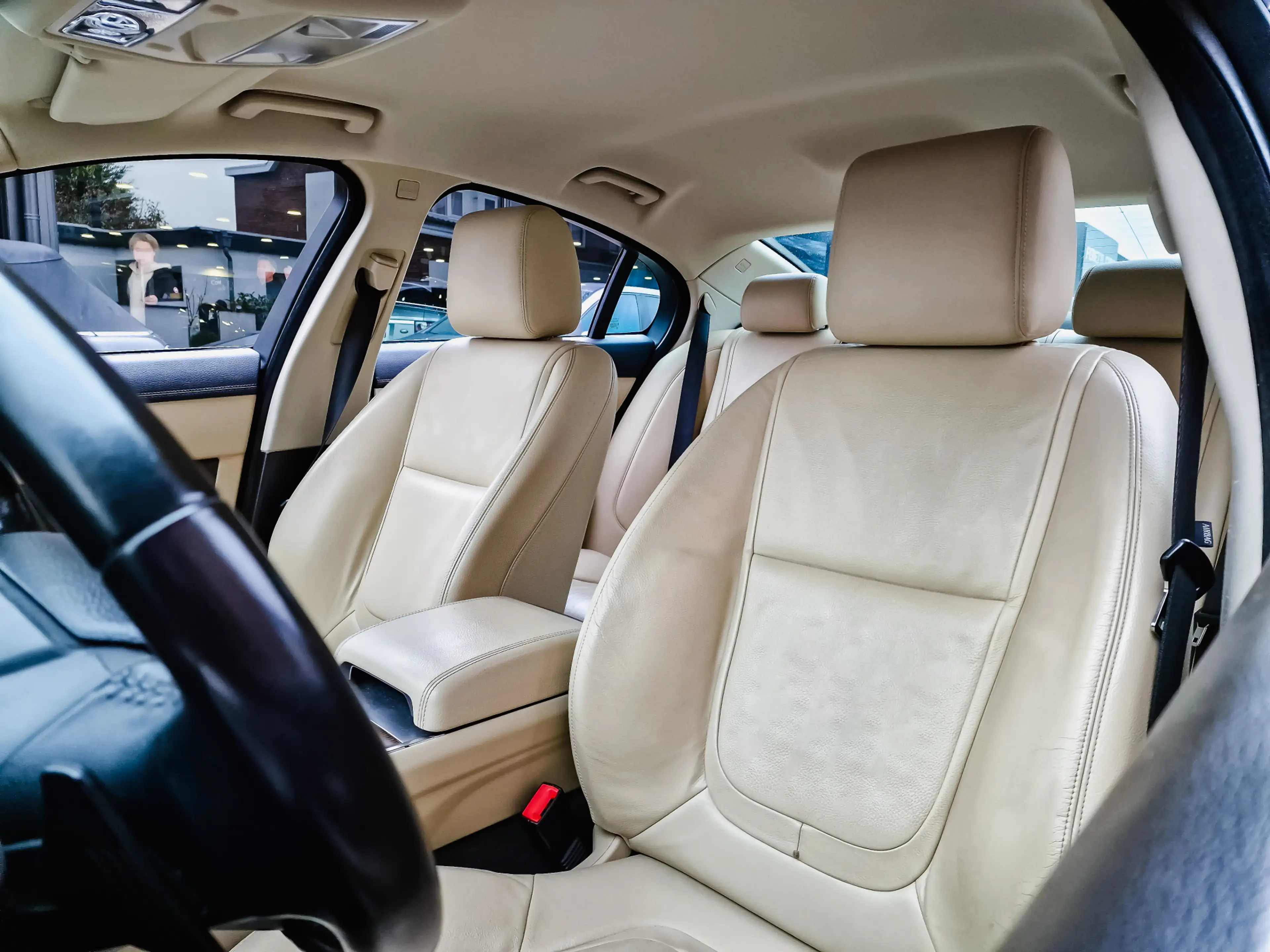 Jaguar XF 3.0D AUTOM VOL LEDER NAVI LED 20 INCH-LMV PDC ETC — photo 8