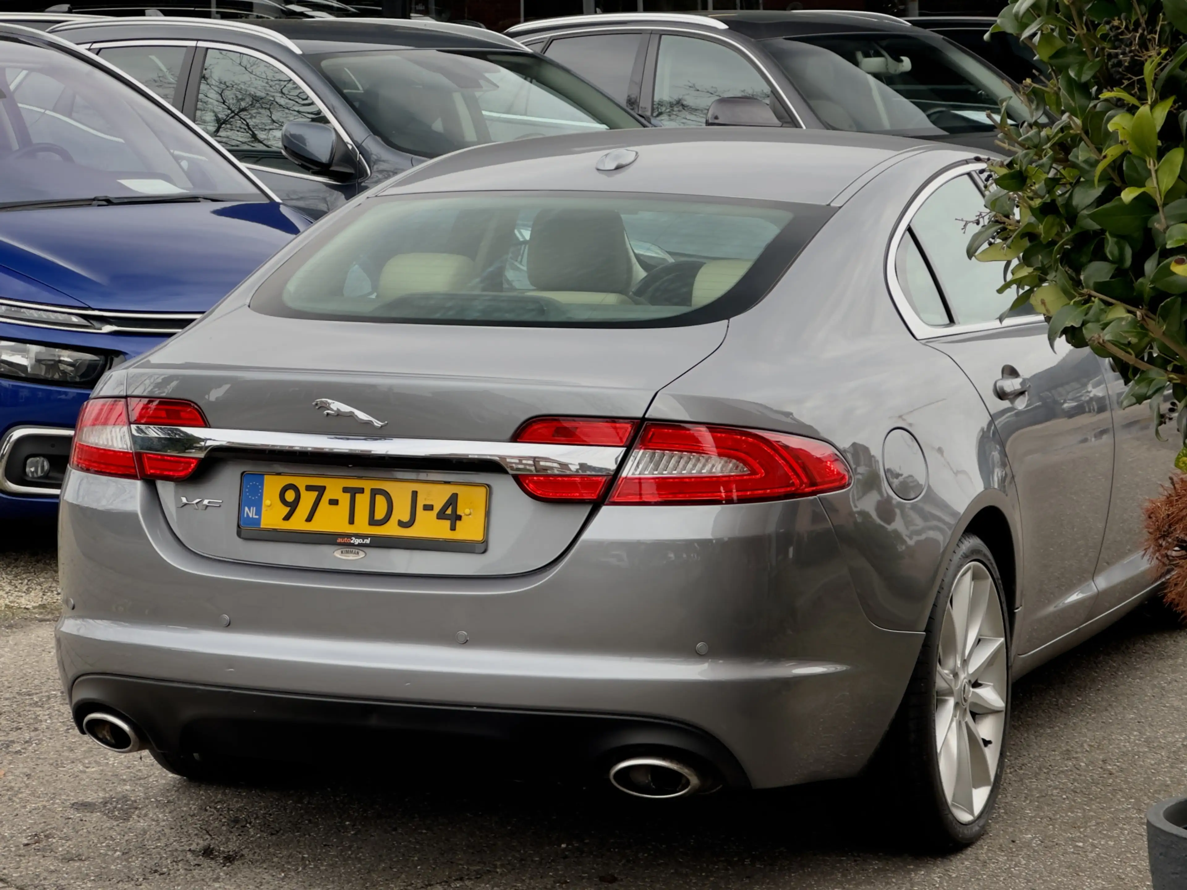 Jaguar XF 3.0D AUTOM VOL LEDER NAVI LED 20 INCH-LMV PDC ETC — photo 11