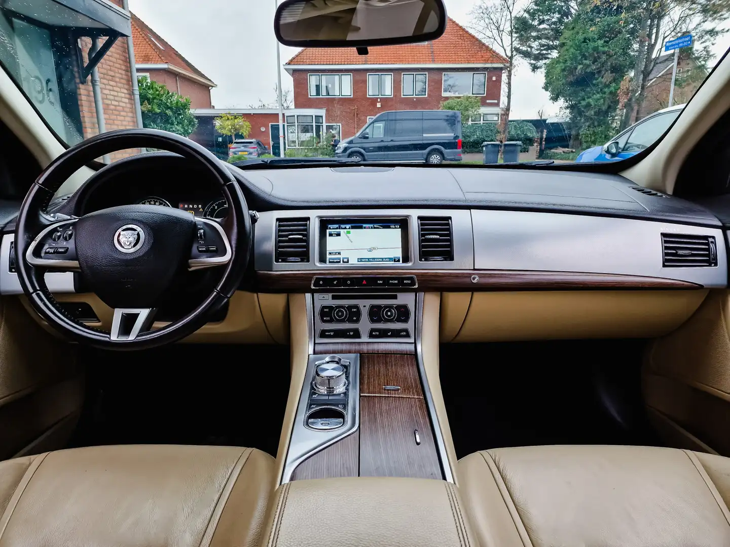 Jaguar XF 3.0D AUTOM VOL LEDER NAVI LED 20 INCH-LMV PDC ETC Gris - 2