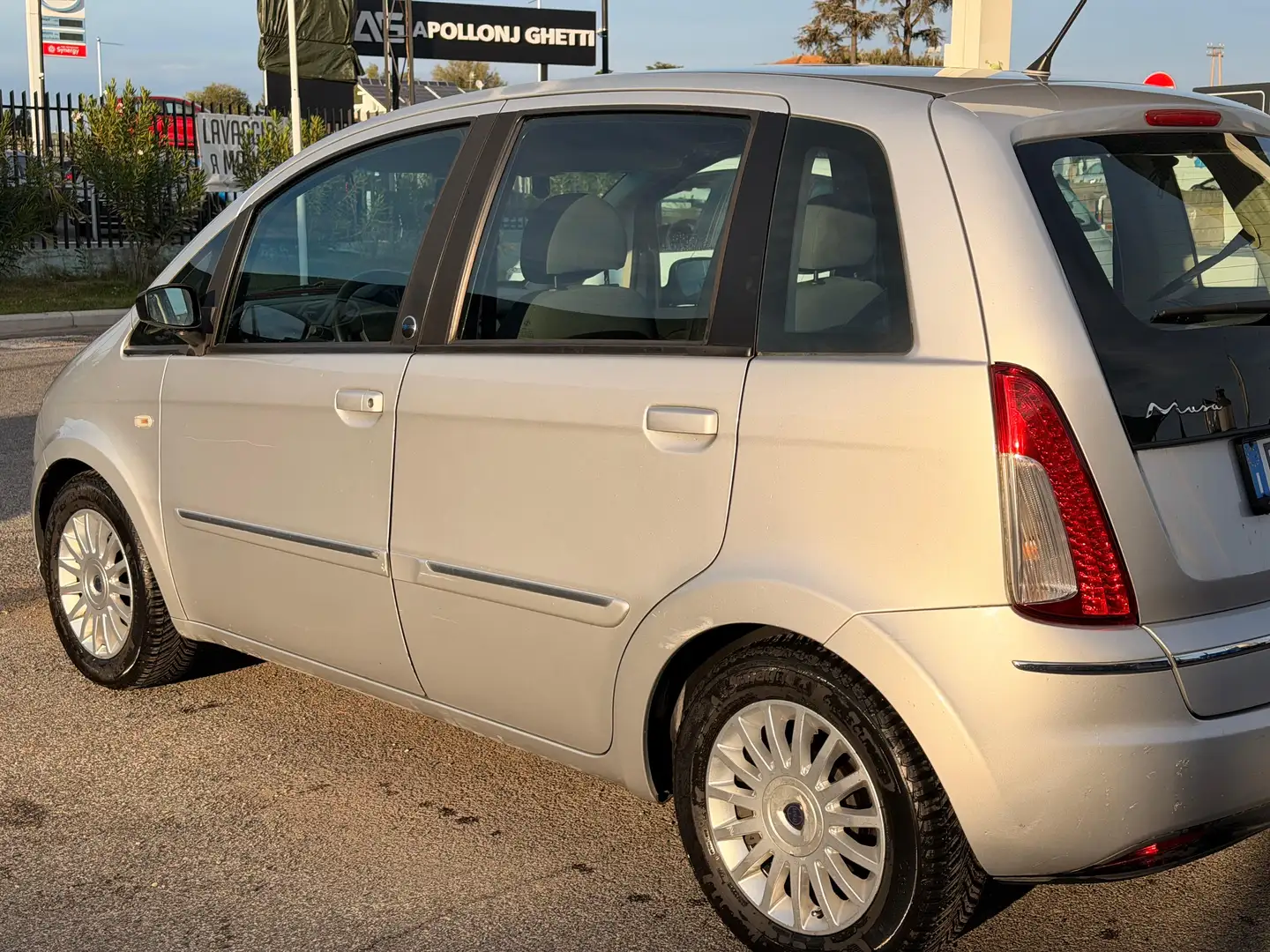 Lancia MUSA 1.4 8v Diva c/c.traz.,esp ecochic Gpl - 2