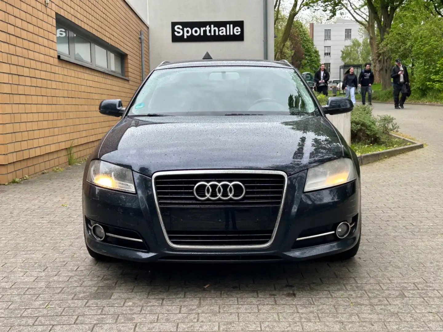 Audi A3 Sportback 1.6 TDI Attraction/KLIMAAUTO/SHZ/TE Kék - 2