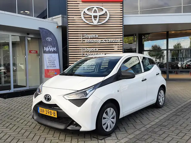 Toyota Aygo X X-FUN 5-DEURS AIRCO HANDSFREE BLUETOOTH NL-AUTO
