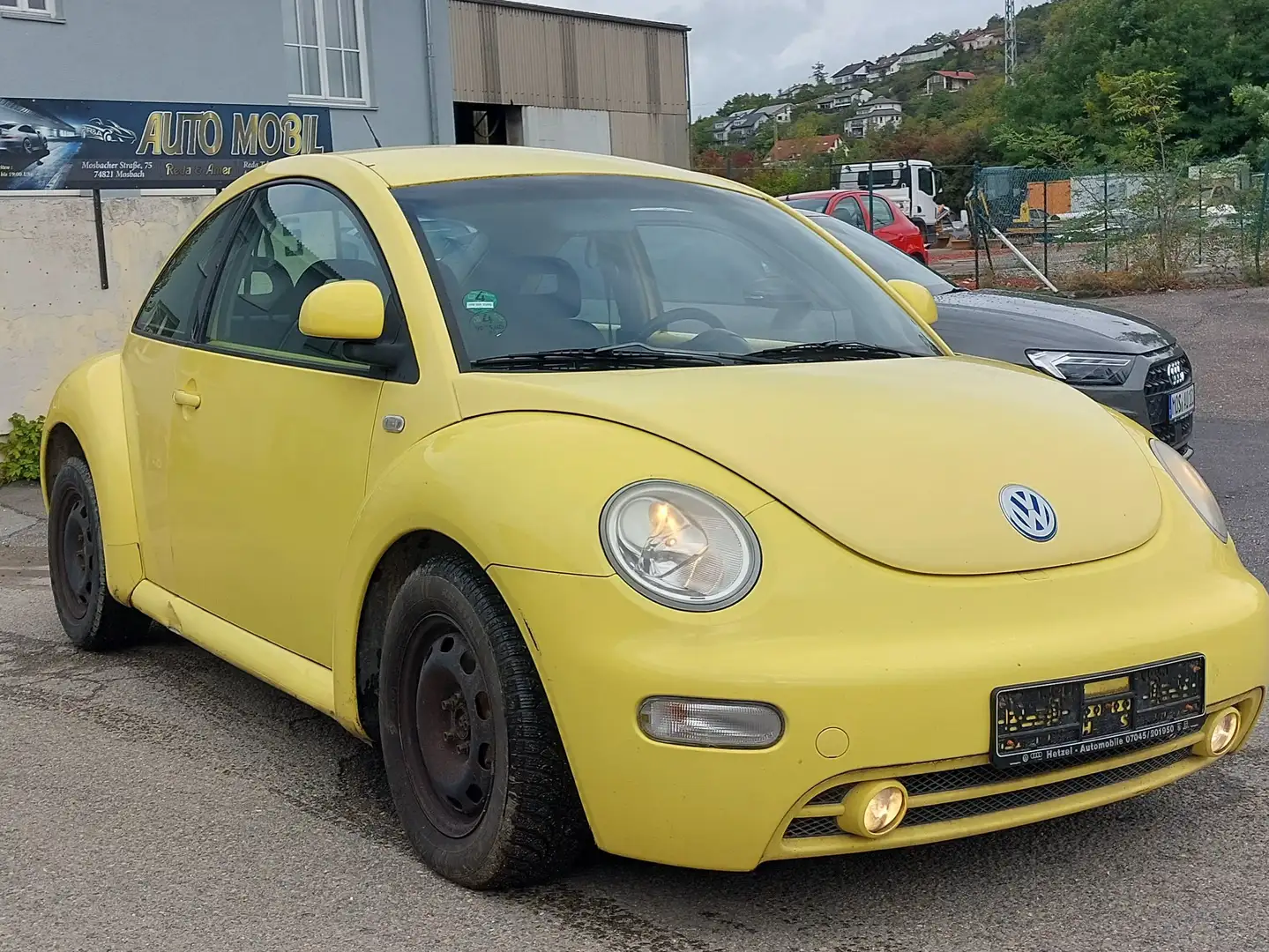 Volkswagen New Beetle 2.0 Jaune - 2