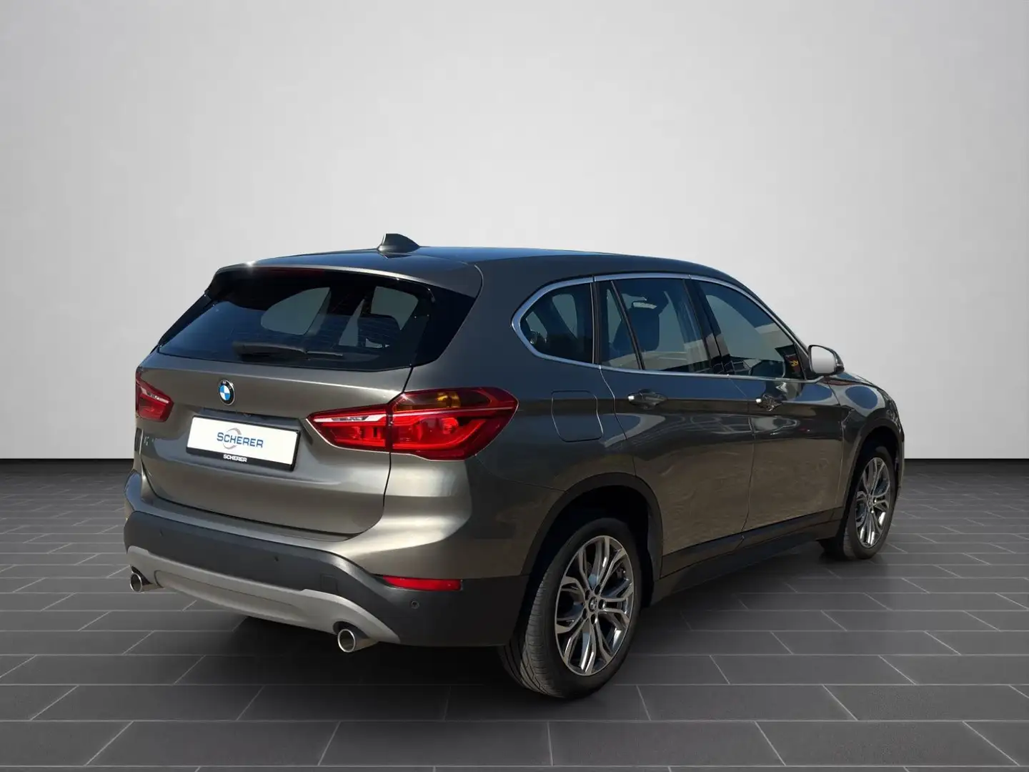 BMW X1 xDrive20d Advantage LED NAVI RFK AHK Argent - 2