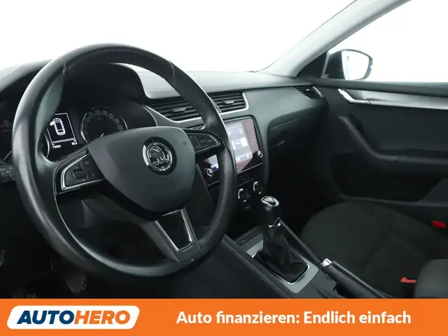 Skoda Octavia view 11