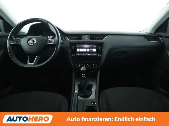 Skoda Octavia view 12