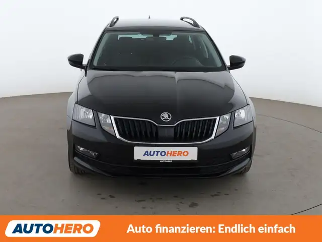 Skoda Octavia view 9