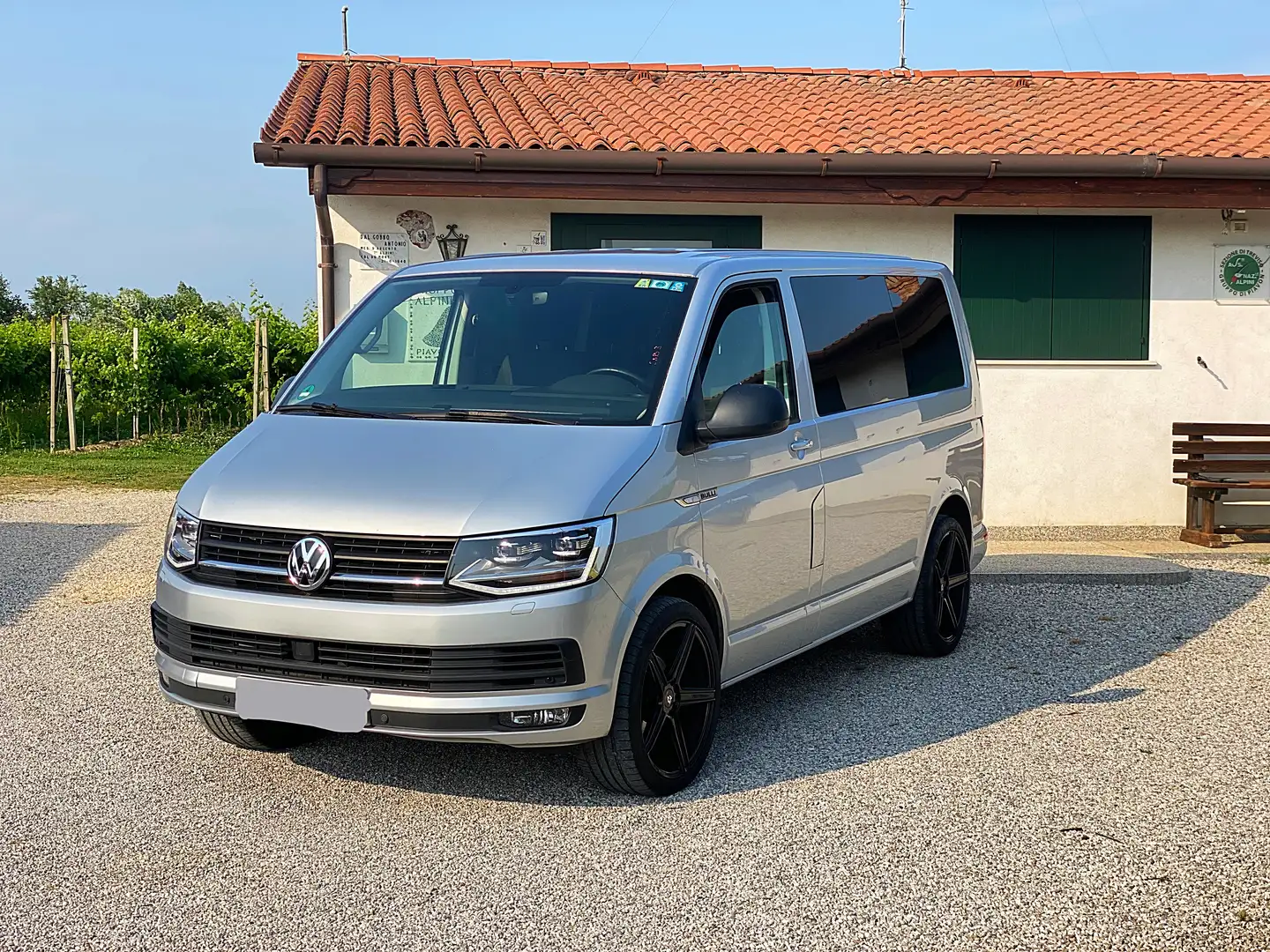 Volkswagen T6 Caravelle Volkswagen T6 Kombi 2.0 TDI EcoProfi - 1