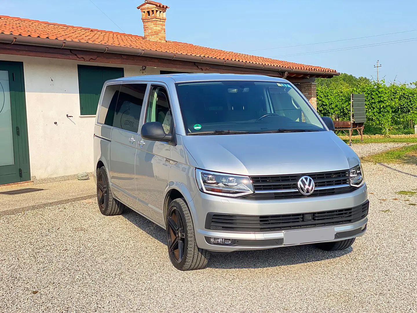 Volkswagen T6 Caravelle Volkswagen T6 Kombi 2.0 TDI EcoProfi - 2