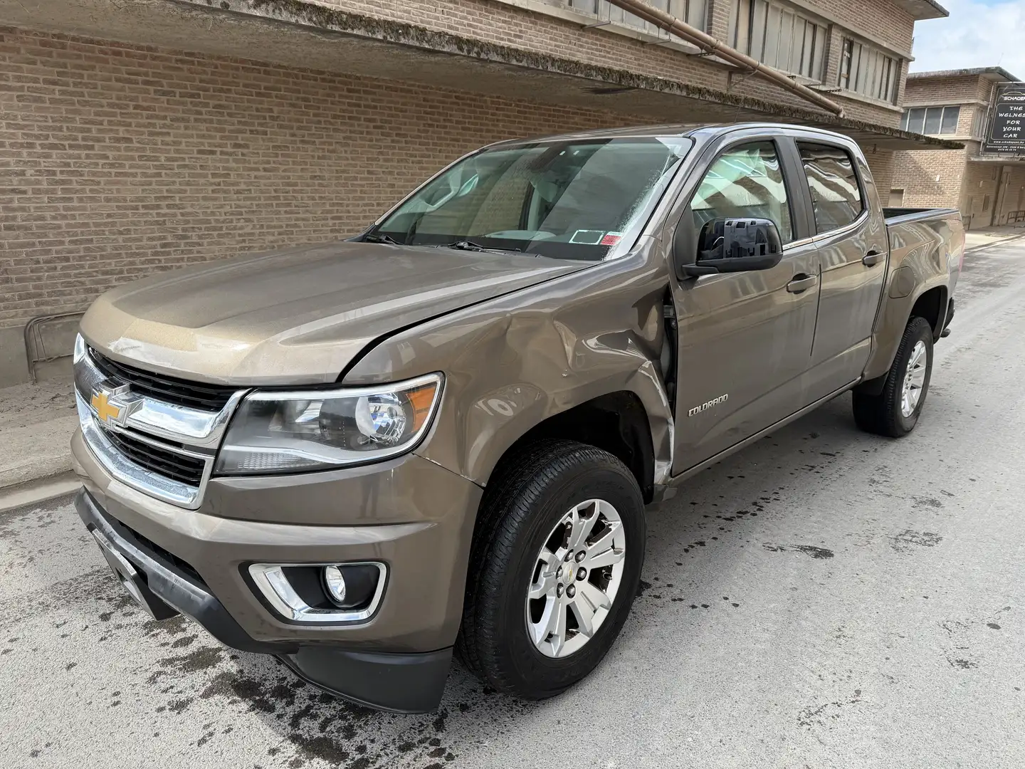 Chevrolet Colorado 3.6 V6 de 2017 double cabine Accidenté! Export ! - 1