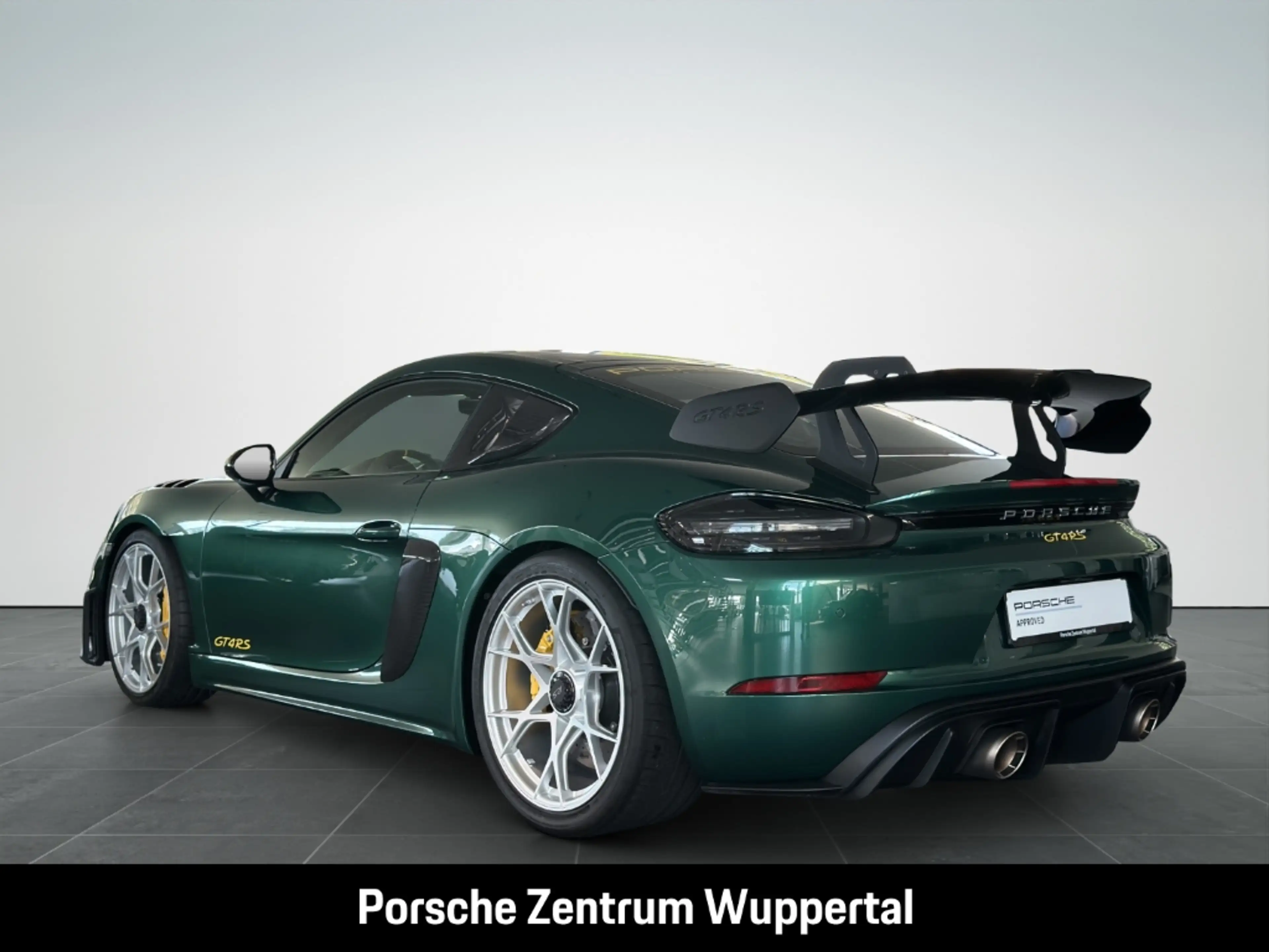 Porsche Cayman 718 GT4 RS — photo 3