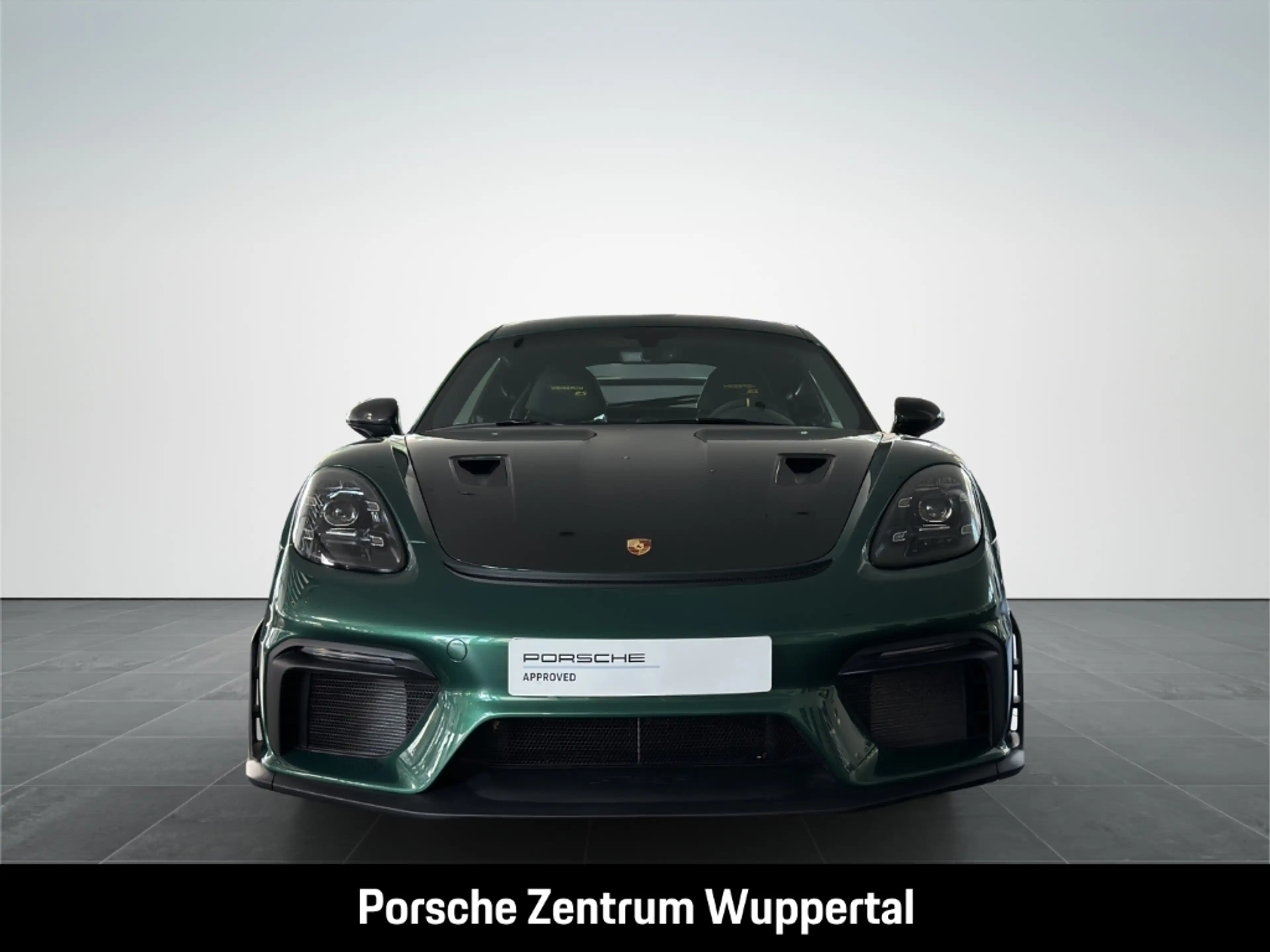 Porsche Cayman 718 GT4 RS — photo 8