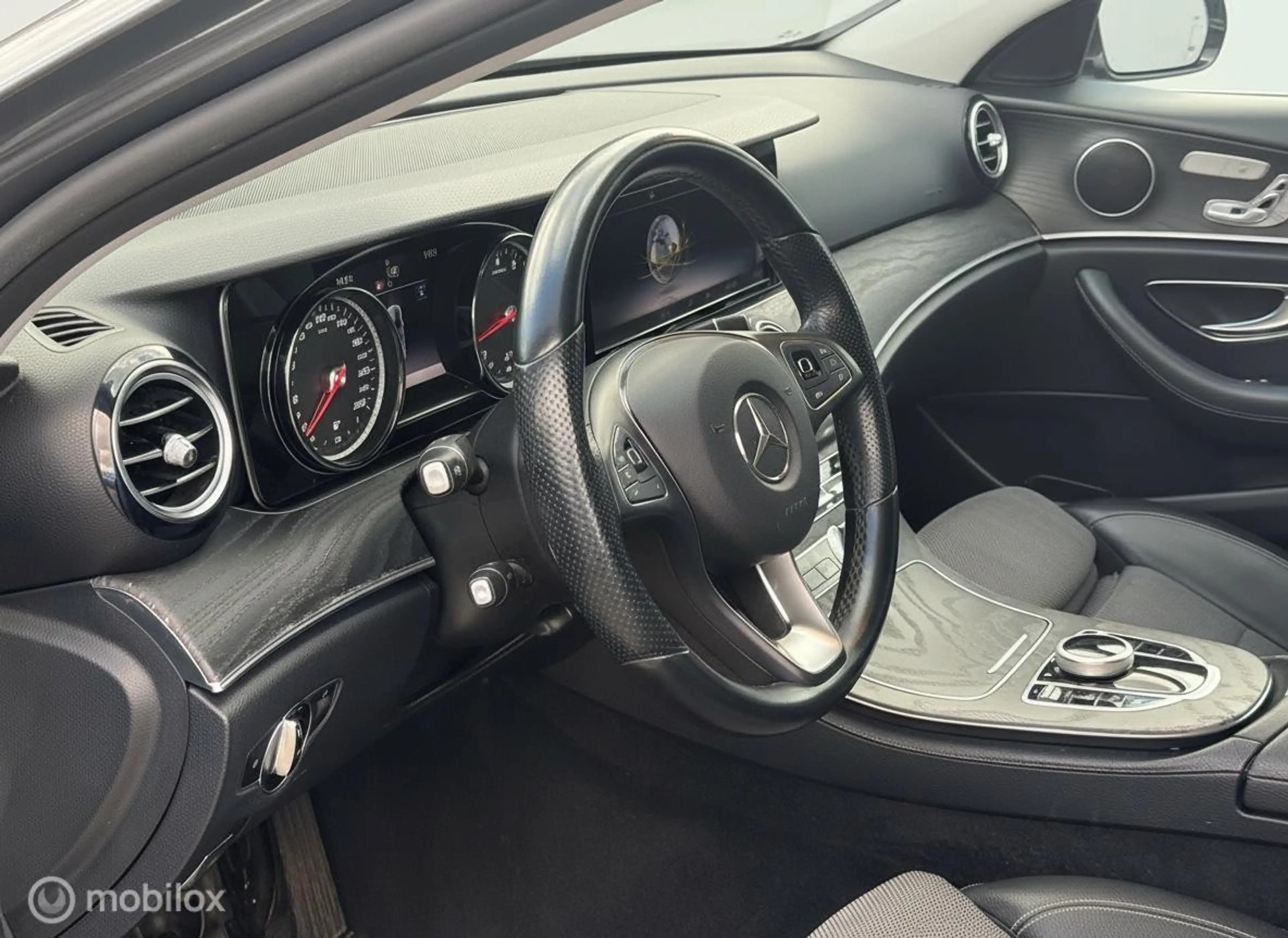 Mercedes-Benz E 250 E250 Business DAK|SFEER|CAMERA|LED| — photo 10