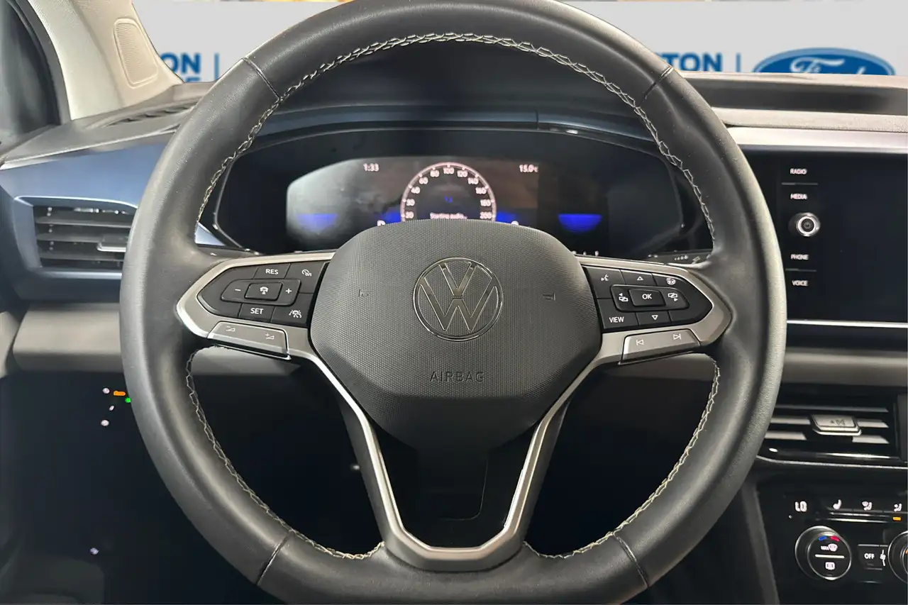Volkswagen Taos снимка Volkswagen Taos