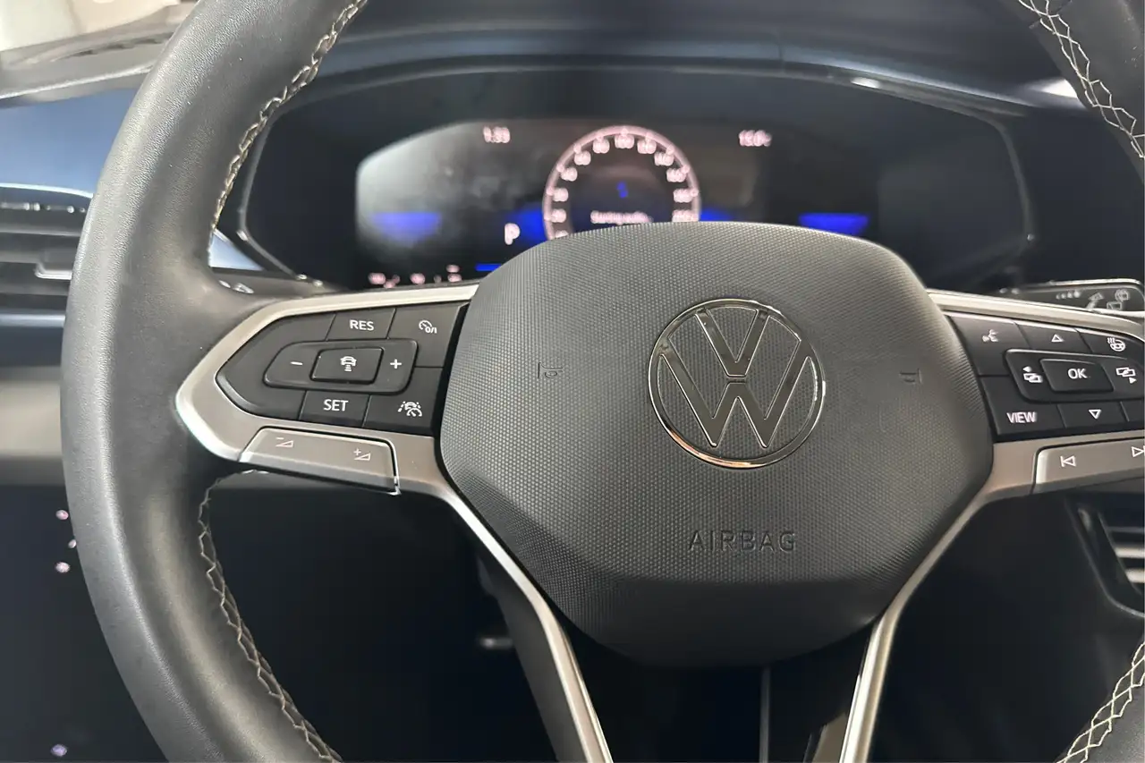 Volkswagen Taos снимка Volkswagen Taos