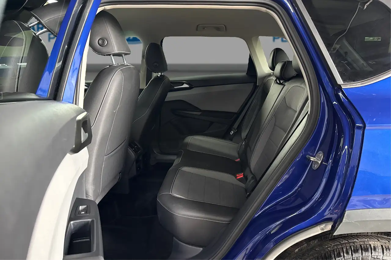 Volkswagen Taos снимка Volkswagen Taos