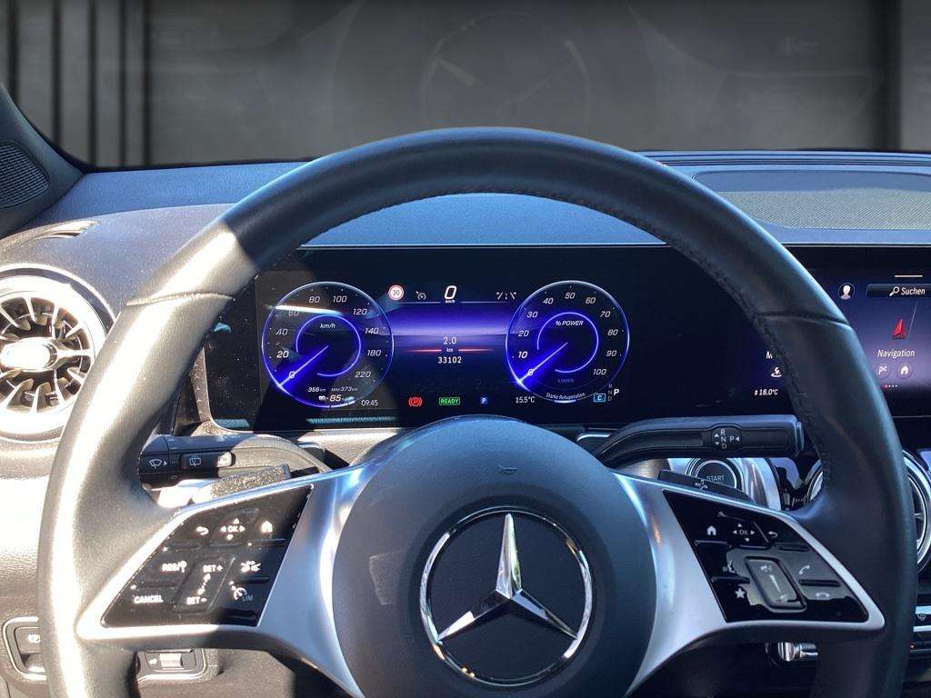 Mercedes-Benz EQB