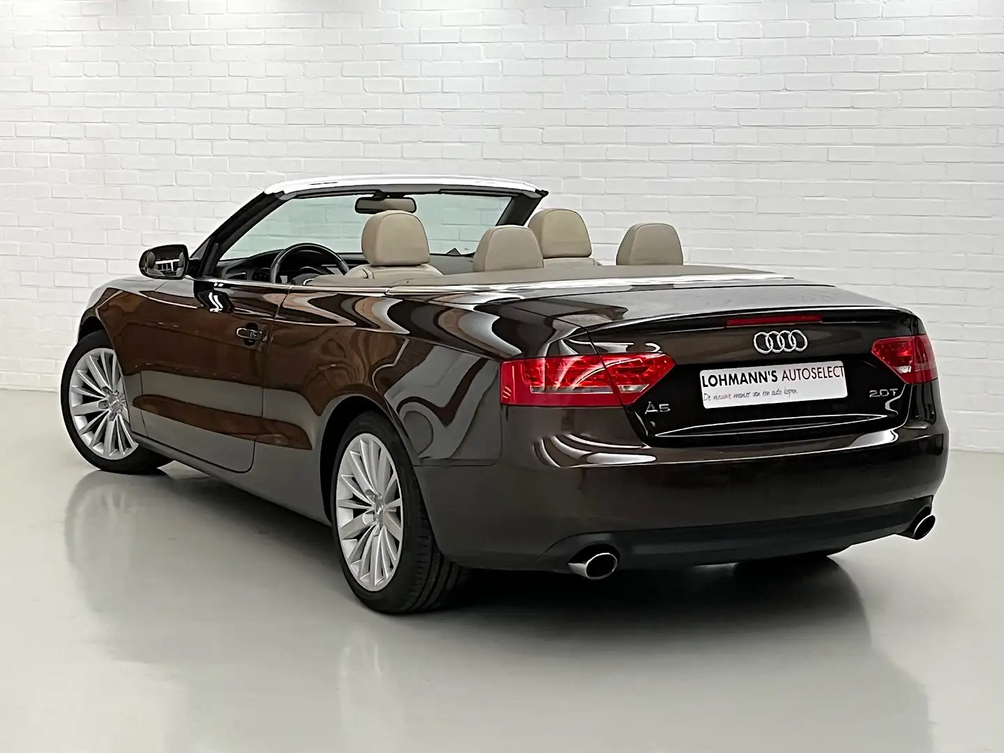 Audi A5 2.0T Aut. Nekverwarming - Orig. NL & Full history Braun - 2