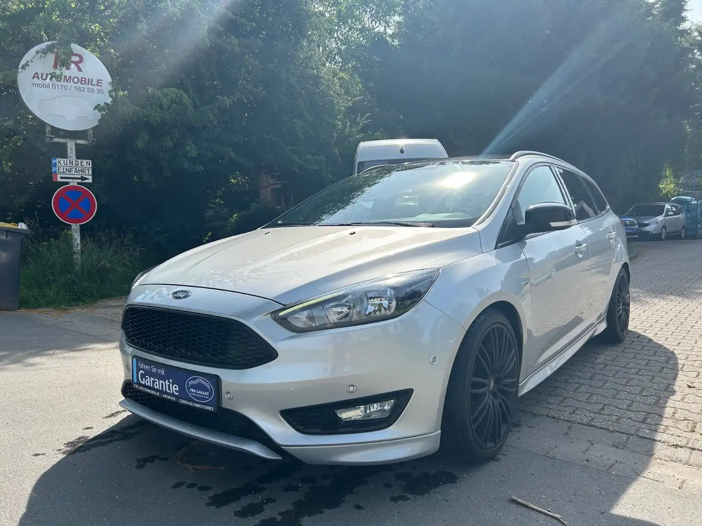 Ford Focus 1.0 Turnier ST-Line Zilver - 1