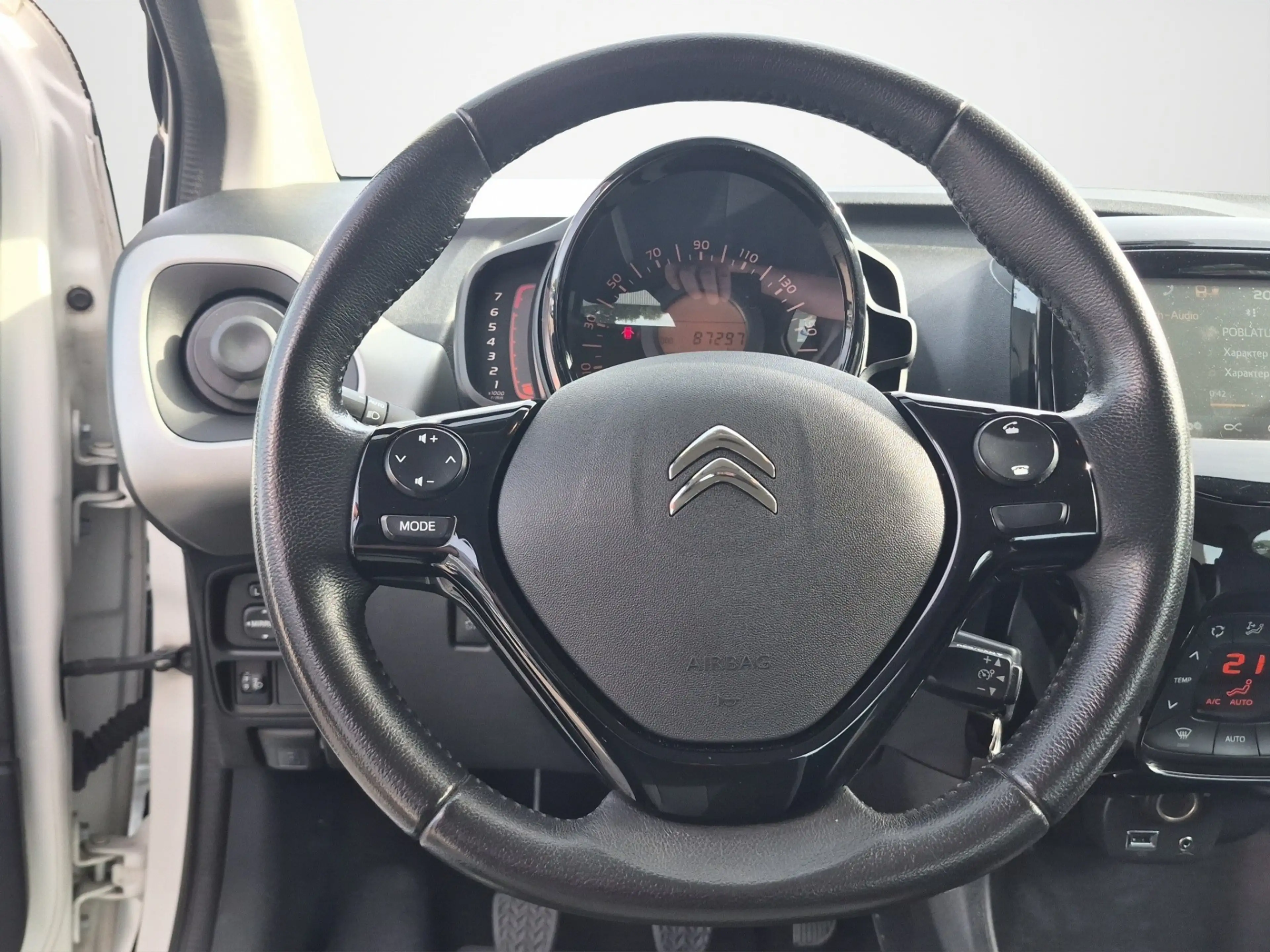 Citroen C1 Shine Klimaautomatik Bluetooth — photo 9