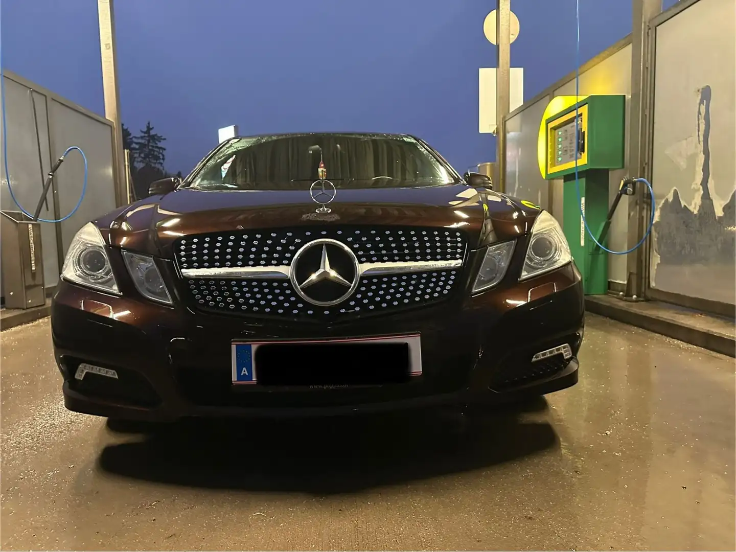 Mercedes-Benz E 250 CDI DPF BlueEFFICIENCY Automatik Avantgarde - 1