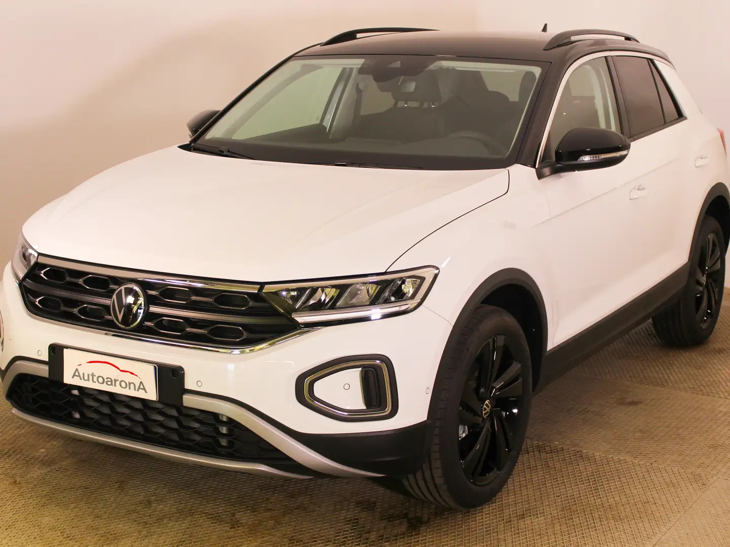 Volkswagen T-Roc T-Roc I 2022 1.5 tsi Sport Bianco - 1