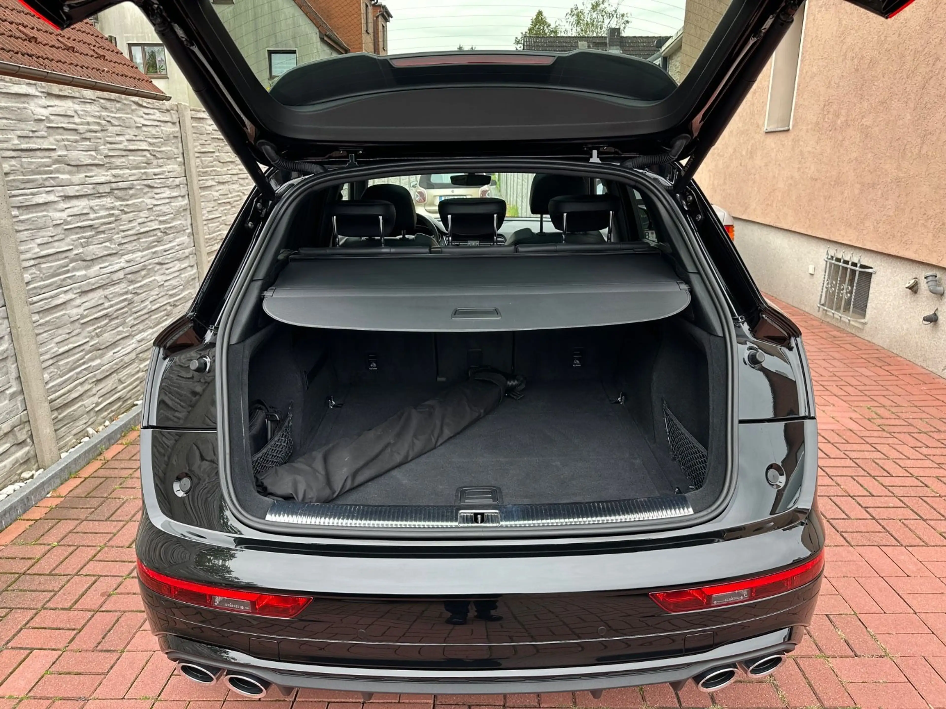 Audi SQ5 VOLL+PANO+MASSAGE+MATRIX+VOLLEDER+ACC — photo 7