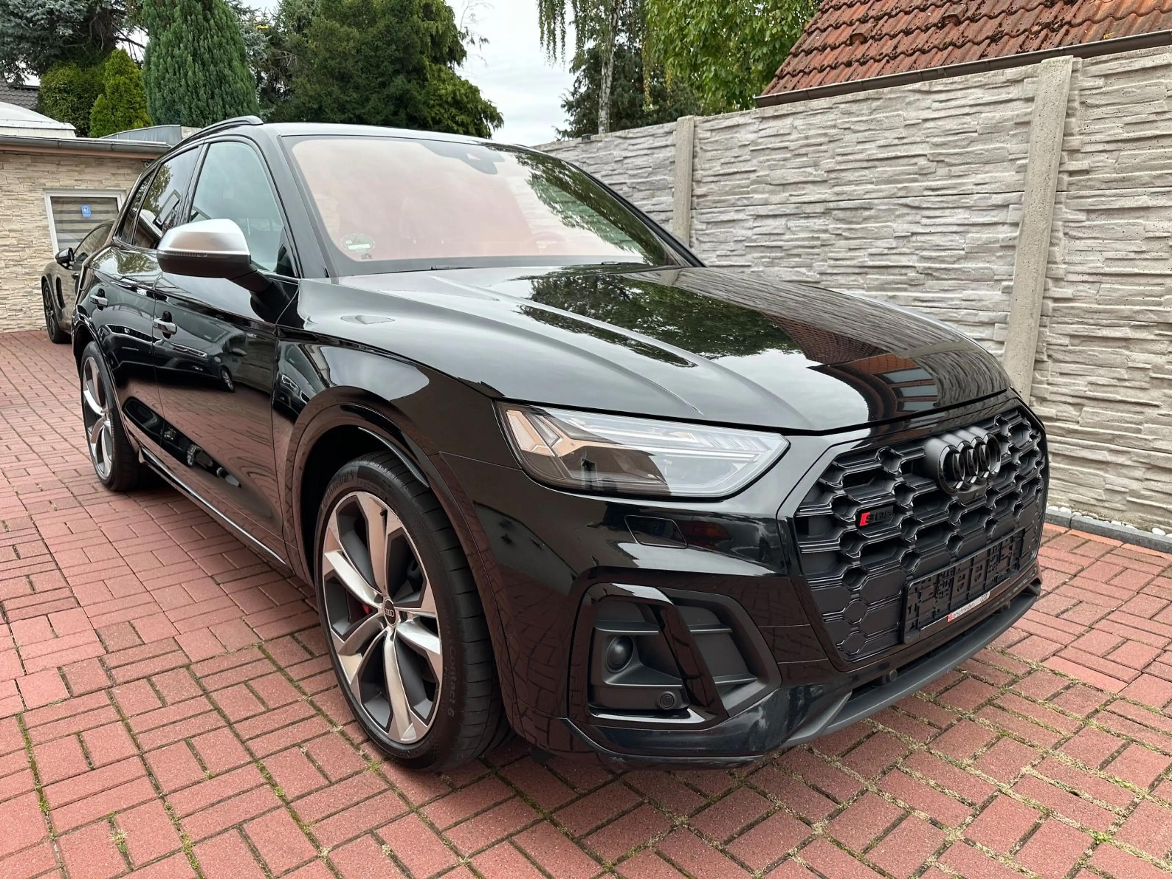 Audi SQ5 VOLL+PANO+MASSAGE+MATRIX+VOLLEDER+ACC — photo 3