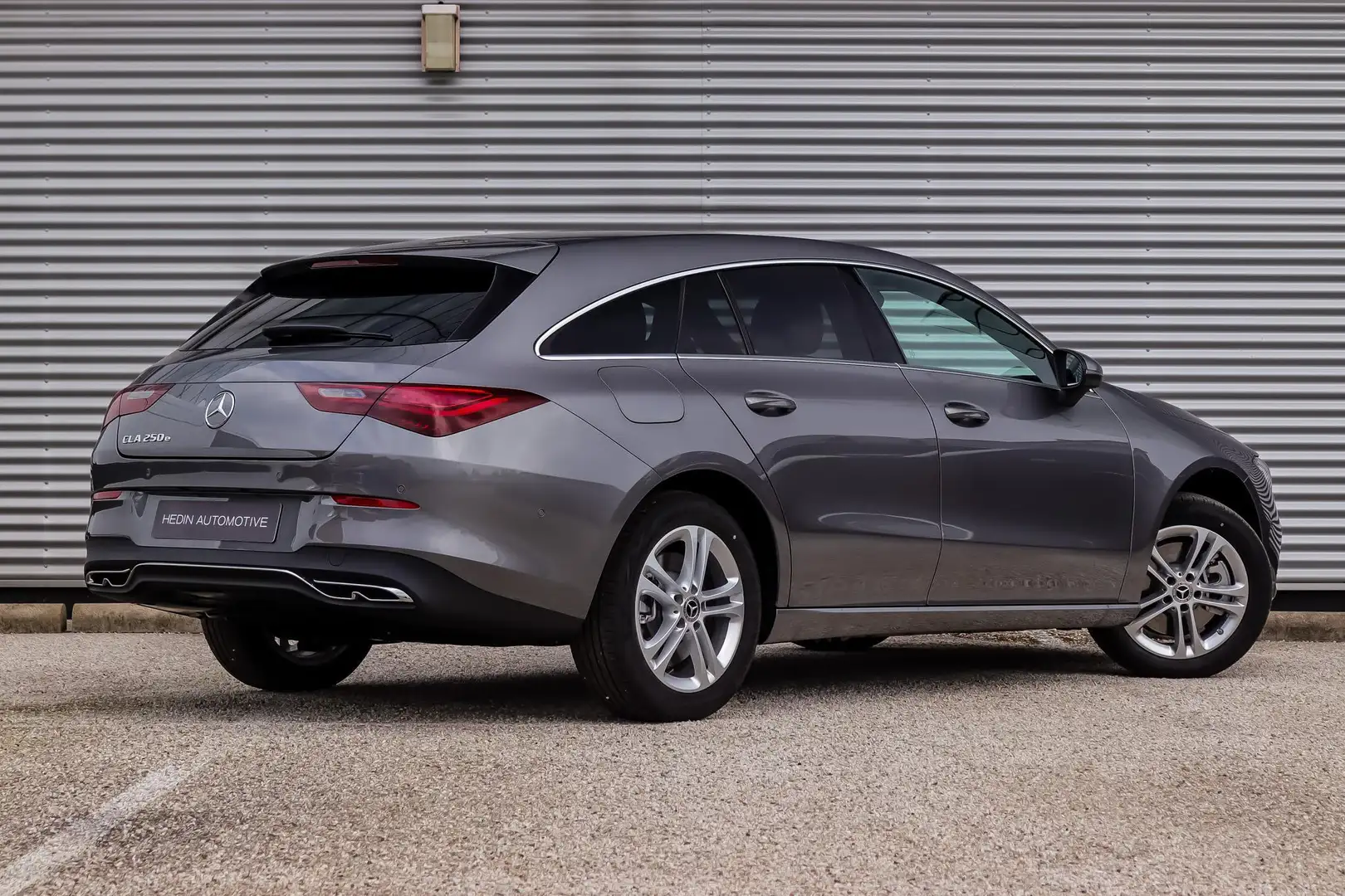 Mercedes-Benz CLA 250 CLA 250e Shooting Brake Automaat Business Line | P Grijs - 2