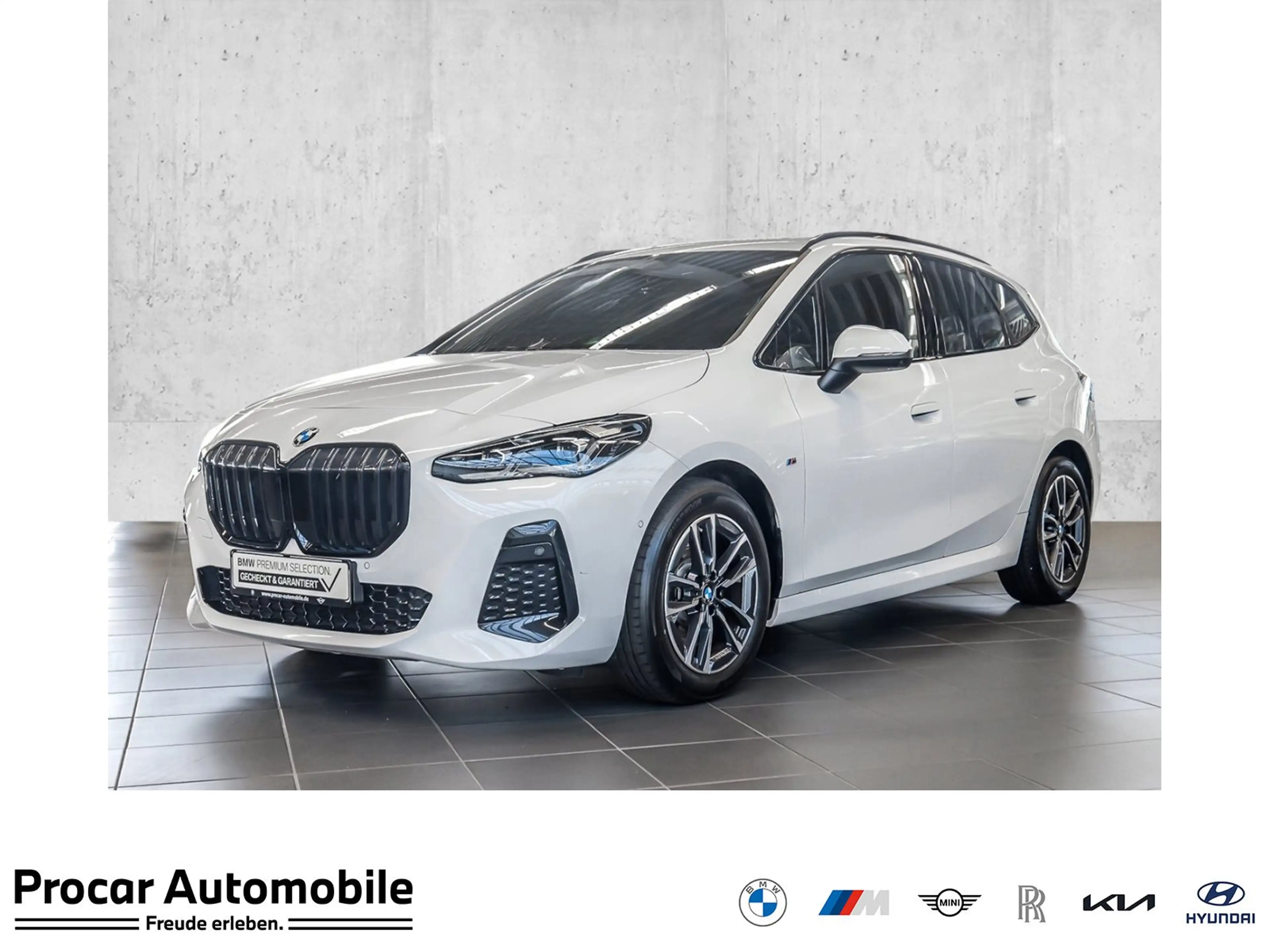 BMW 223 i xDrive Active Tourer M Sport HUD PANO ACC