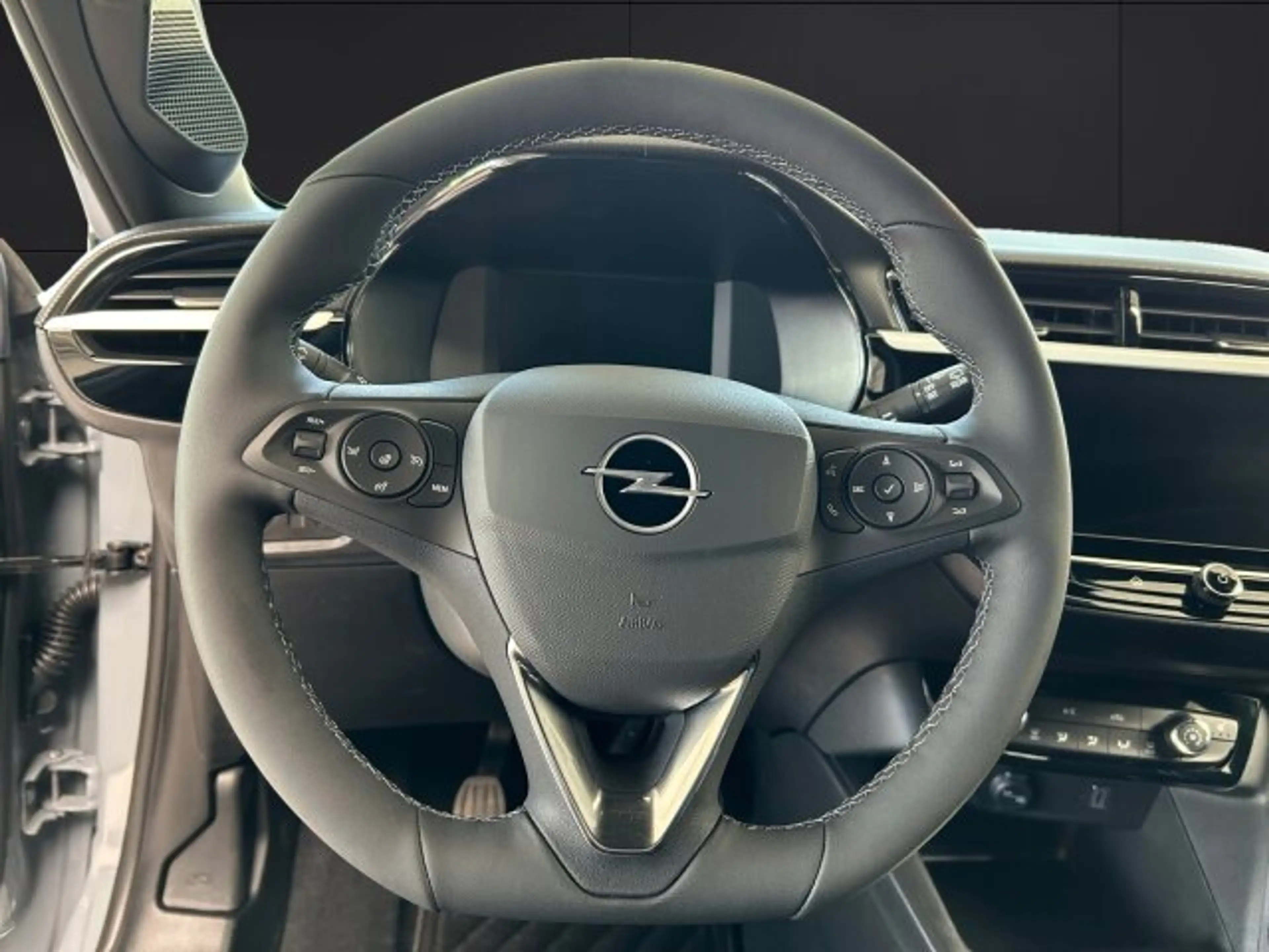 Opel Corsa F 1.2 Turbo GS (EURO 6d) — photo 9