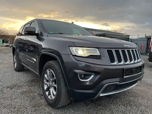 Jeep Grand Cherokee 3.0 CRD Limited AHK