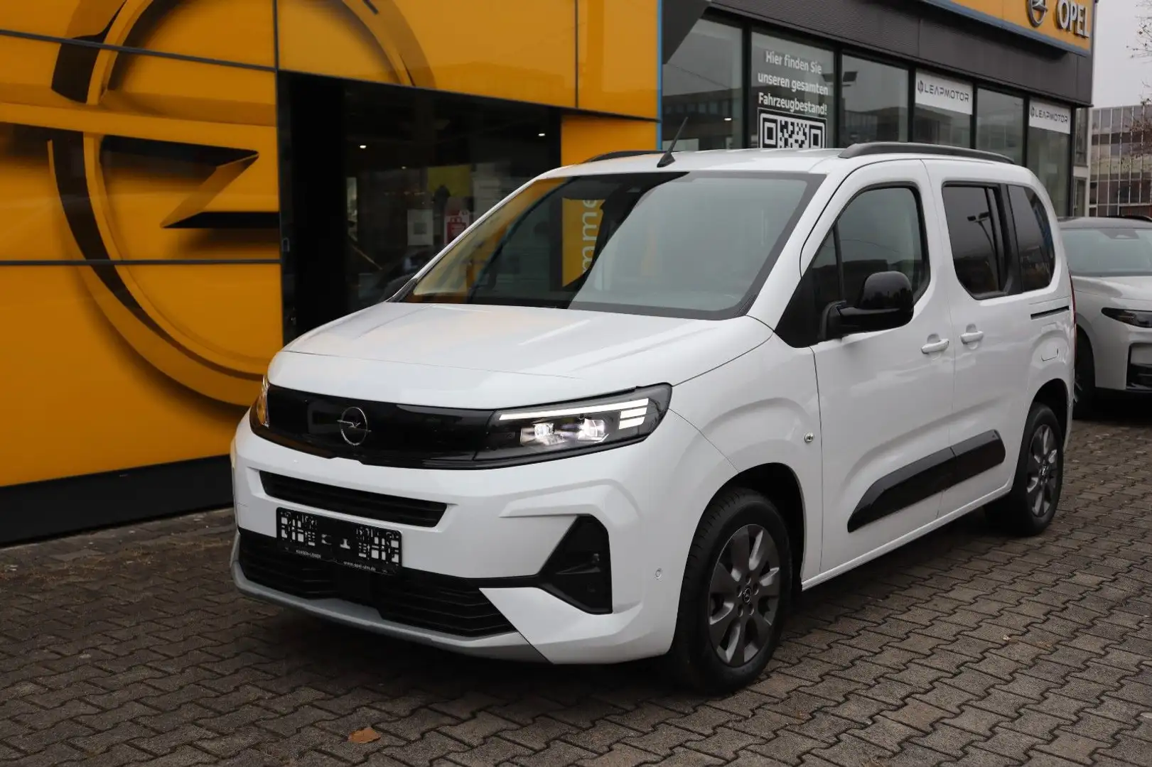 Opel Combo Life 1.5D AT8 GS Navi Sitzhzg Kamera Fehér - 2