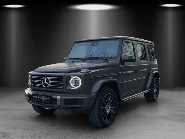 Mercedes-Benz G 500