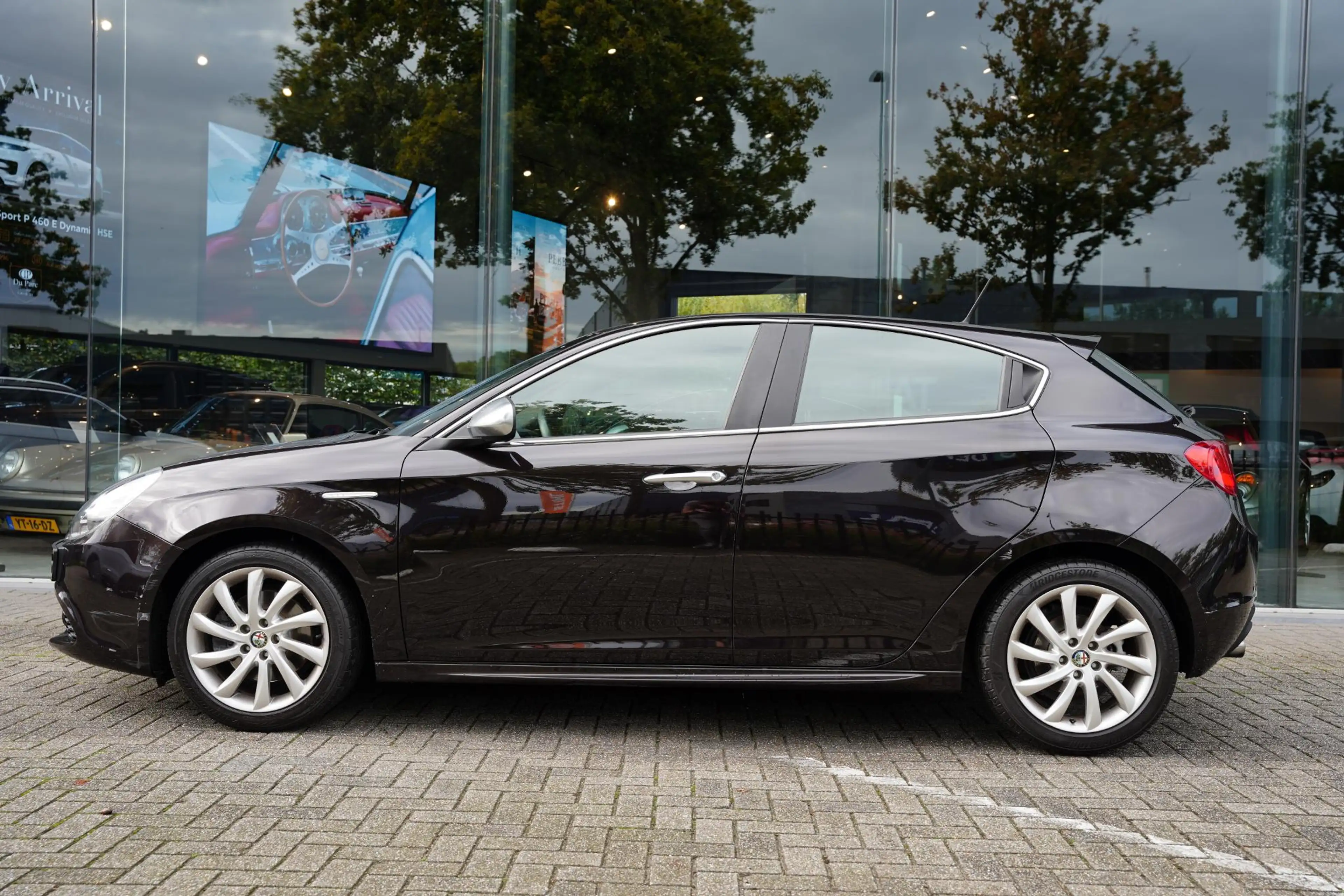 Alfa Romeo Giulietta 1.4 T Distinctive / NL - AUTO / DEALER ONDERHOUDEN — photo 2