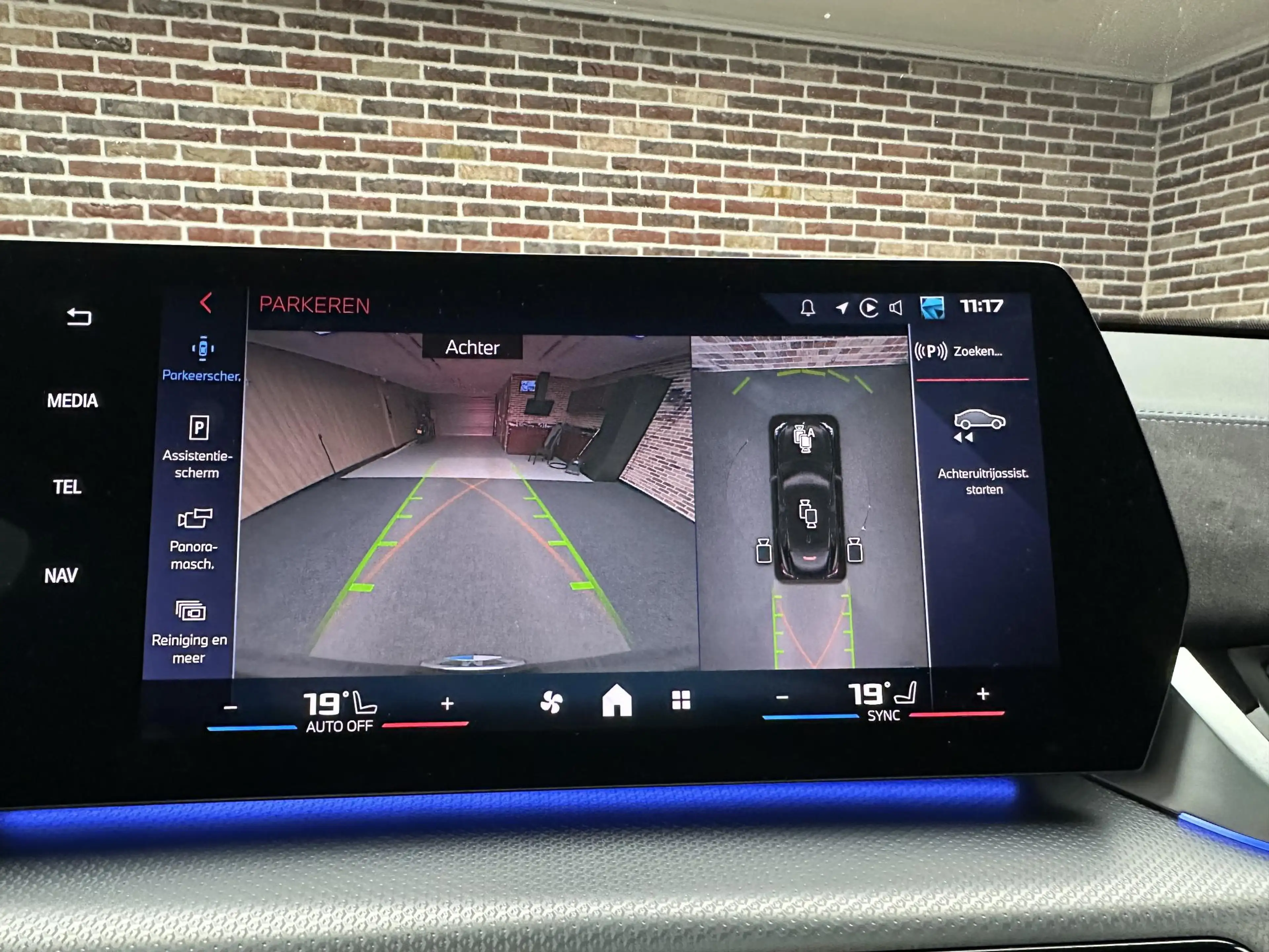BMW X2 M35i xDrive Pano| Harman Kardon| 360 camera — photo 26