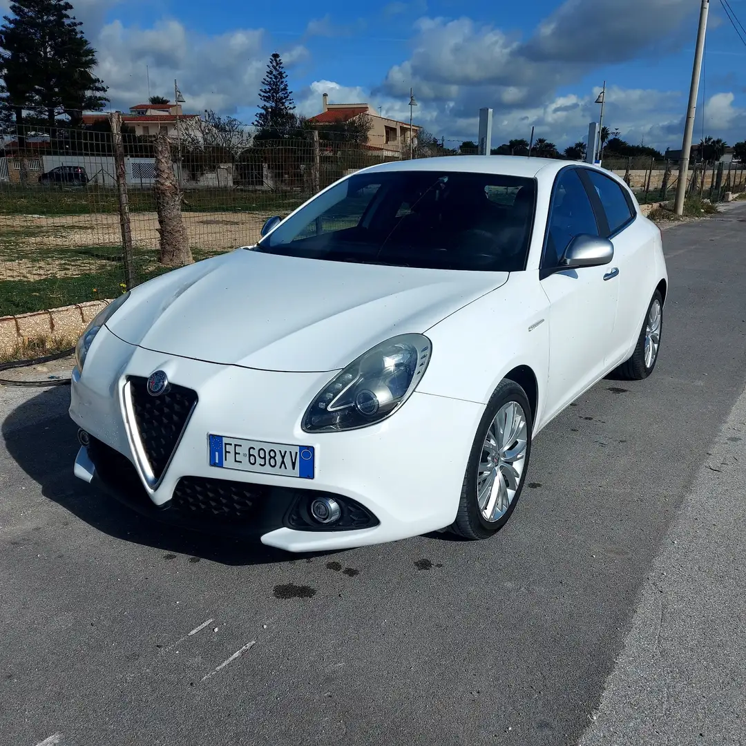 Alfa Romeo Giulietta 1.6 jtdm Super 120cv - 1