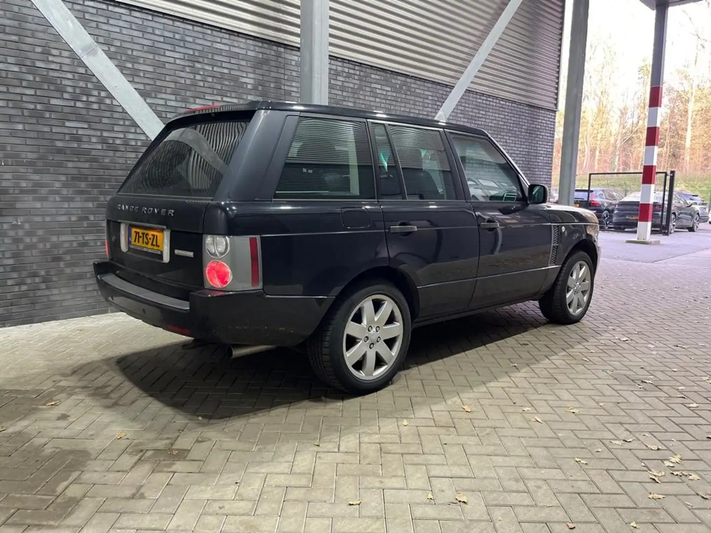 Land Rover Range Rover 4.2 V8 Supercharged | Schuif/kanteldak | harman/ka Noir - 2