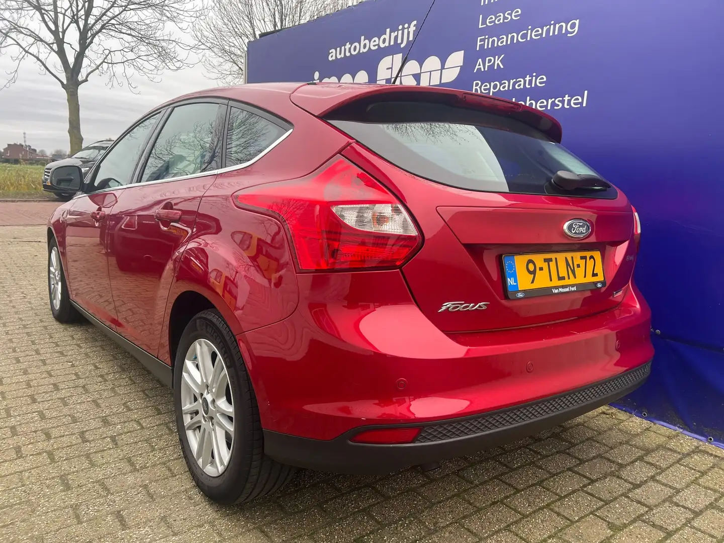 Ford Focus 1.0 EcoBoost Edition Plus*Airco*NAVI* Rouge - 2