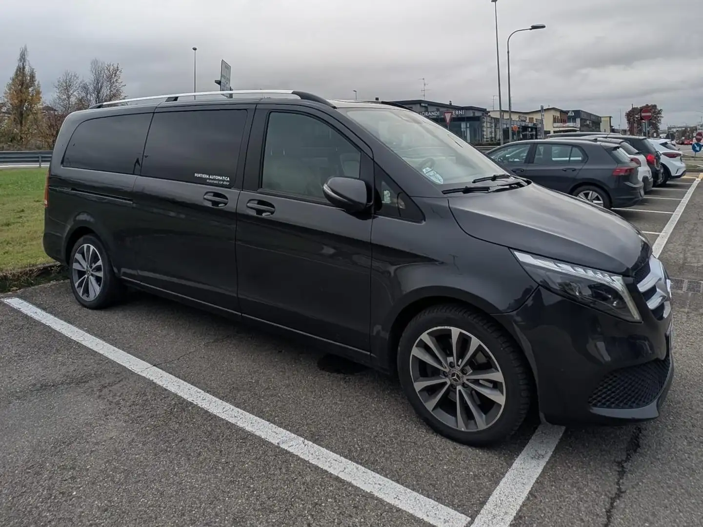 Mercedes-Benz V Extralong 250 d Negru - 2