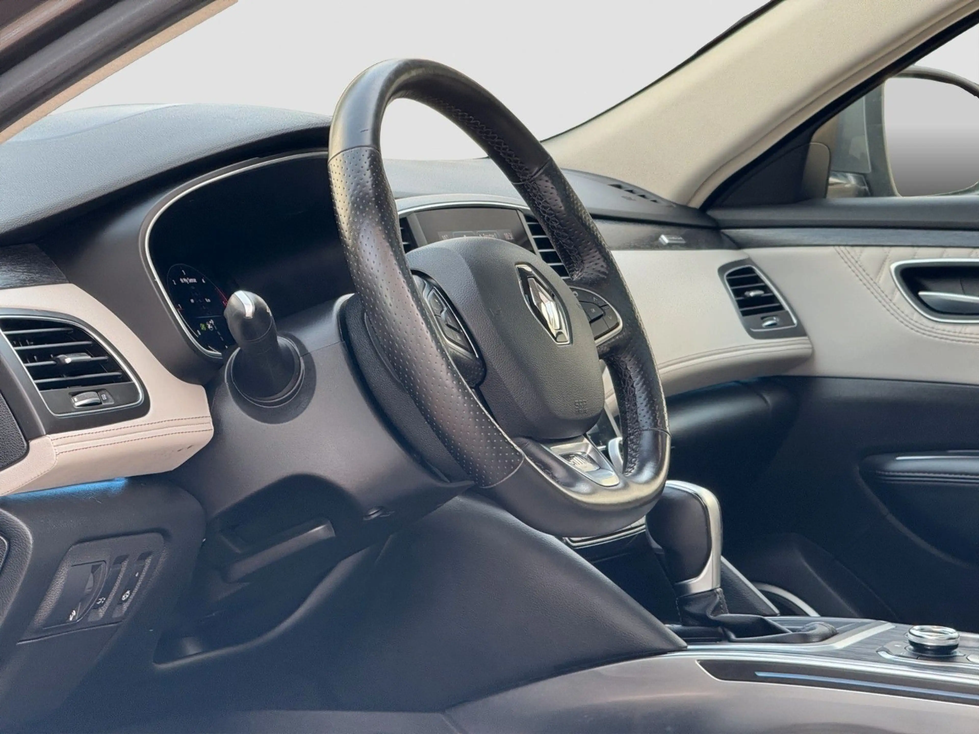 Renault Talisman Grandtour dCi 190 INITIALE PARIS PANO. — photo 7