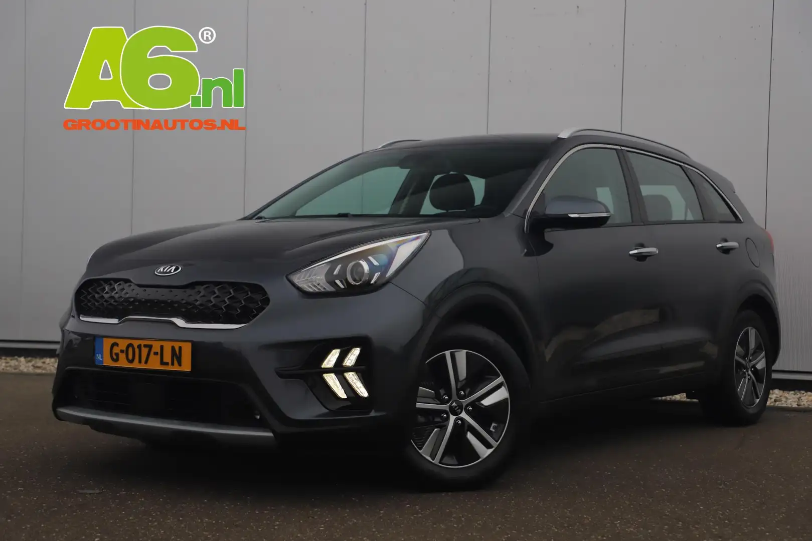 Kia Niro 1.6 GDi Hybrid DynamicLine 140PK Automaat Half Led Grau - 1